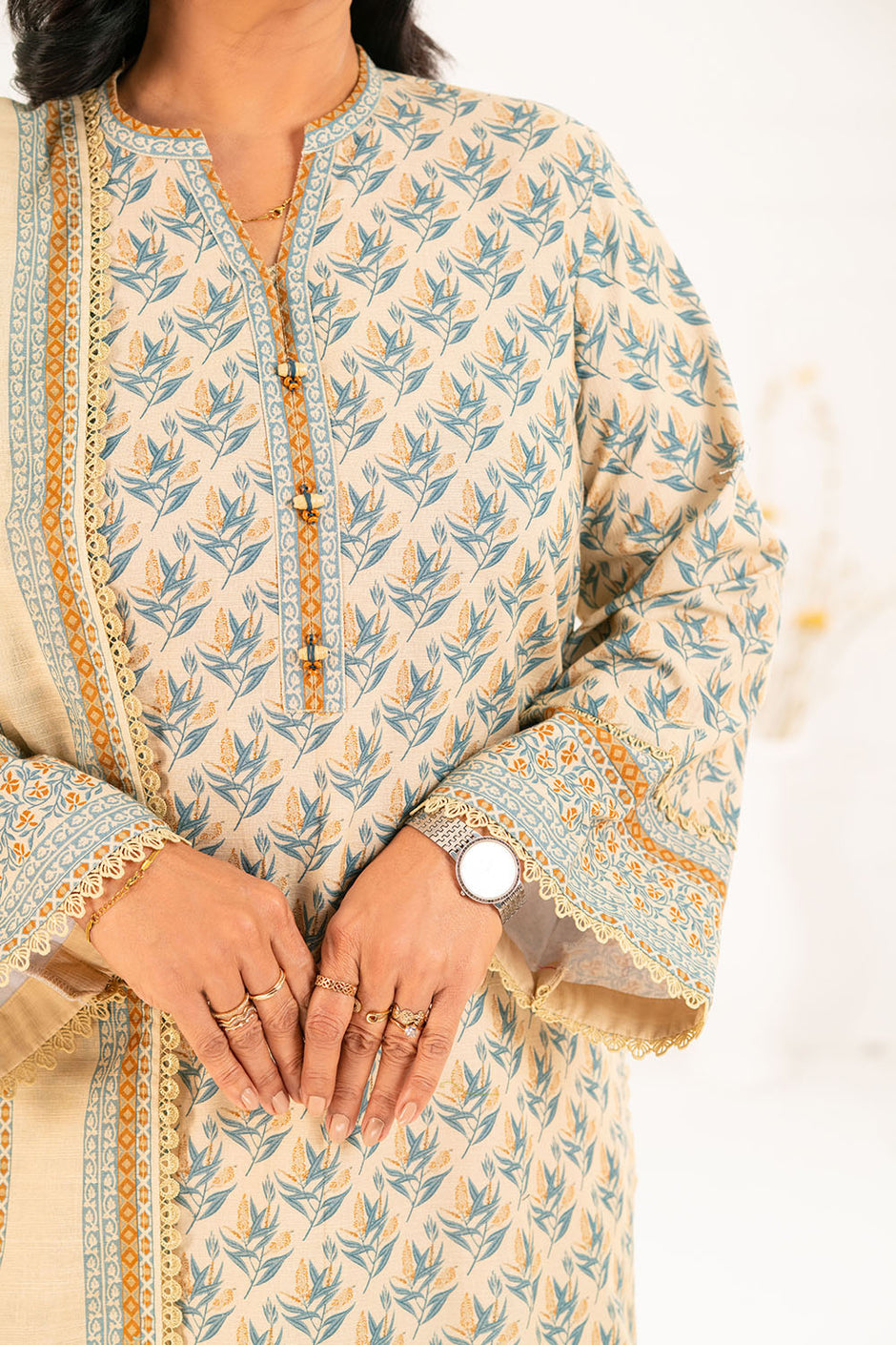 3 Piece Printed Khaddar Suit with Dupatta K-52105