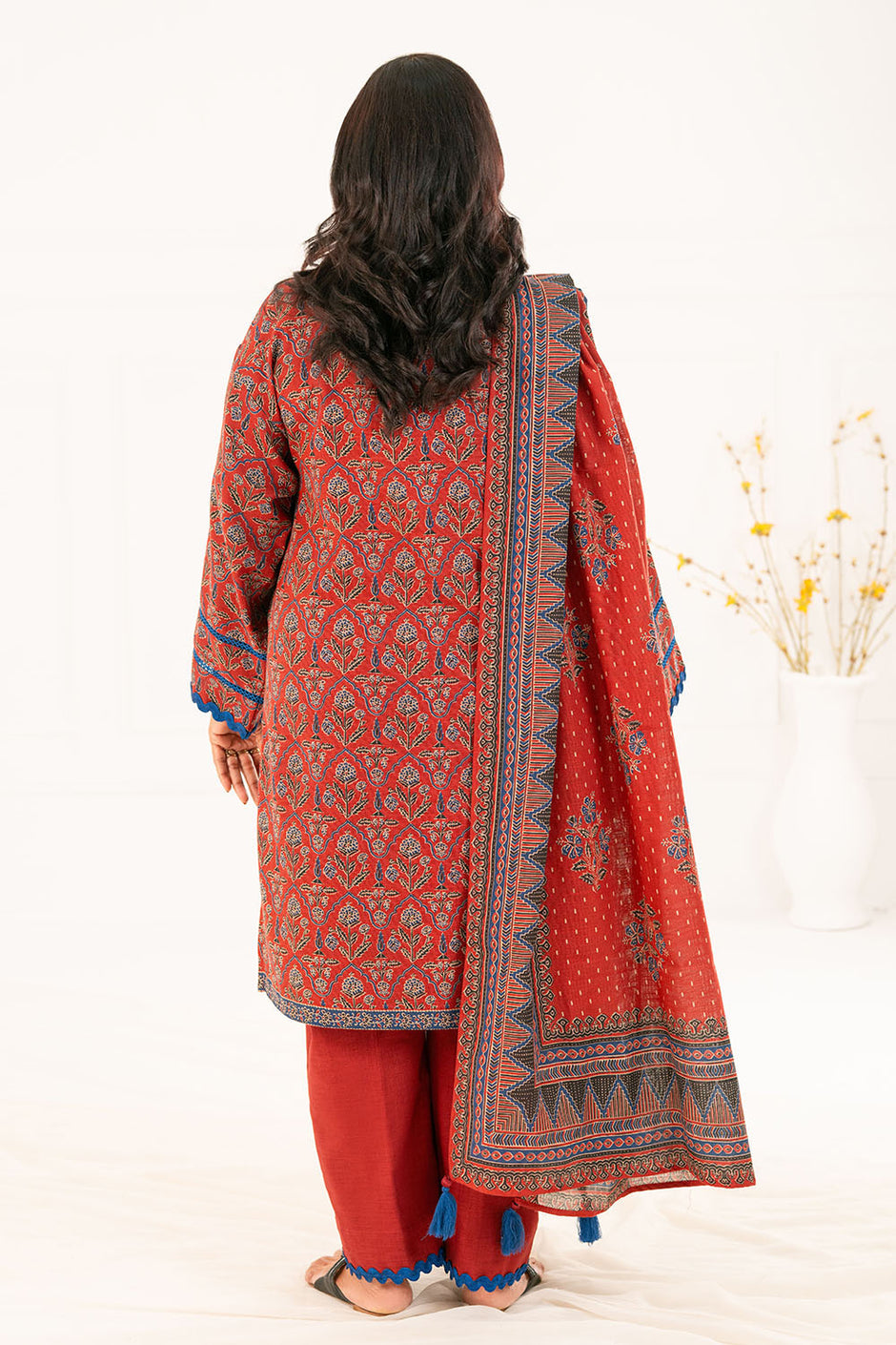 3 Piece Printed Khaddar Suit with Dupatta