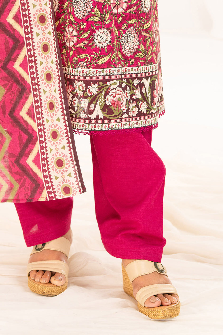 3 Piece Printed Khaddar Suit with Dupatta