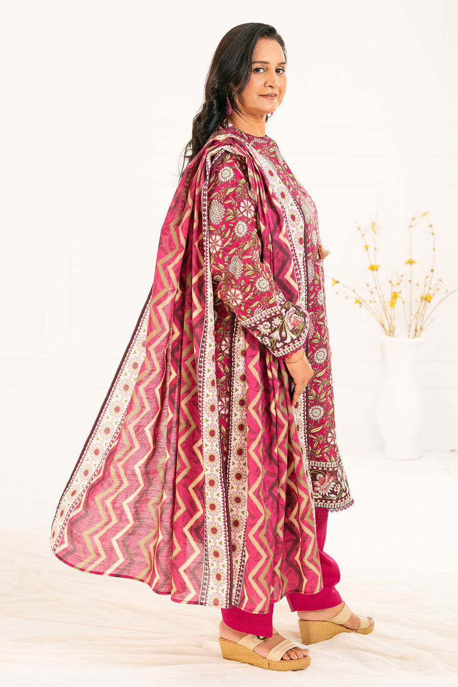 3 Piece Printed Khaddar Suit with Dupatta