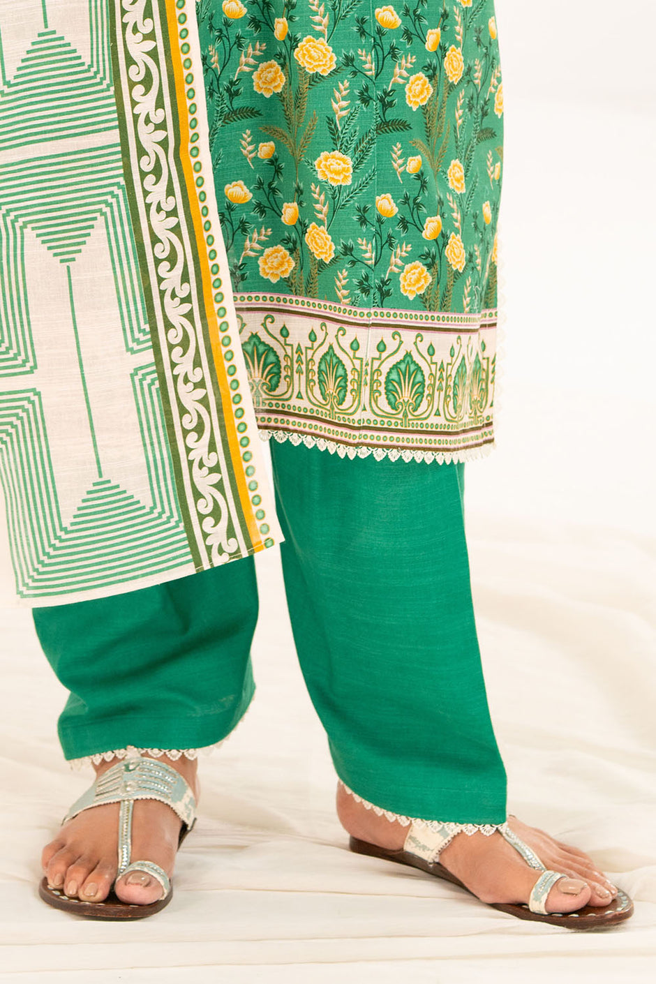 3 Piece Printed Khaddar Suit with Dupatta