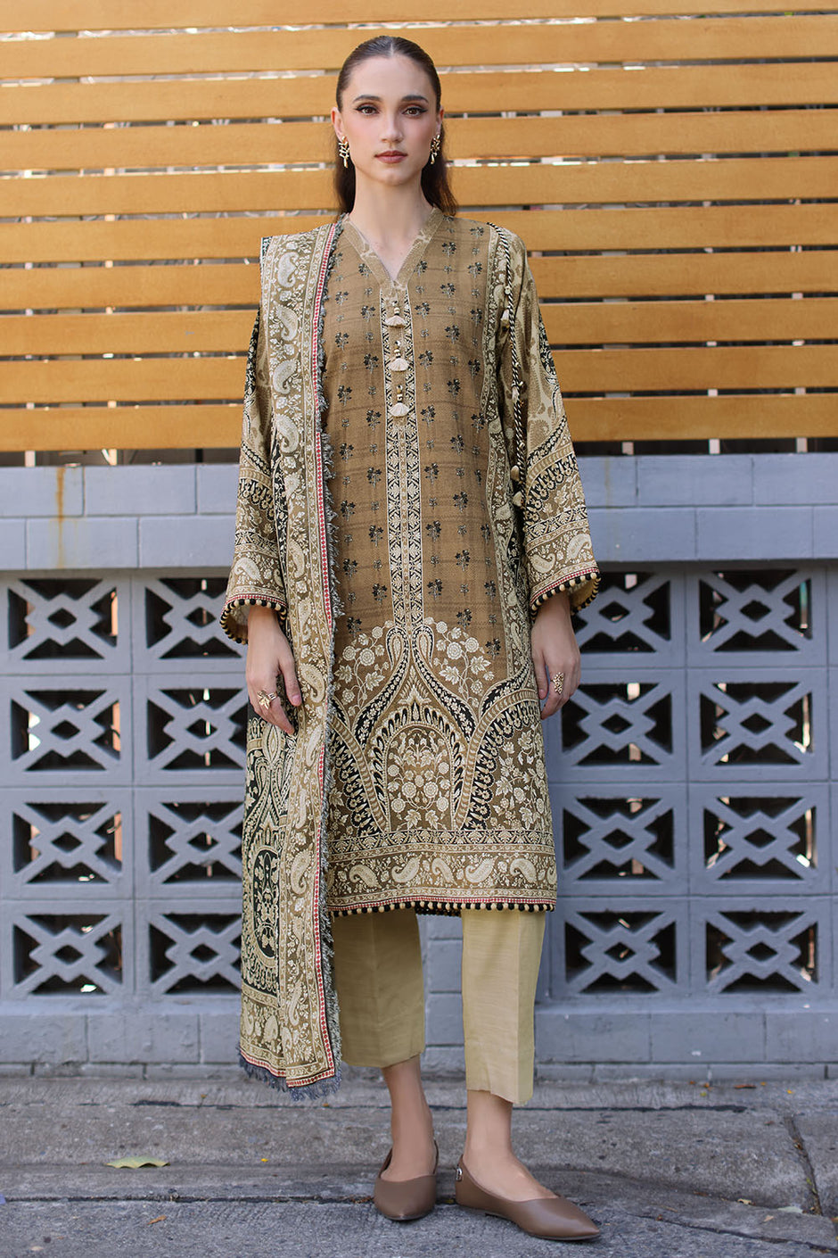 3 Piece Printed Khaddar Suit with Printed Khaddar Dupatta