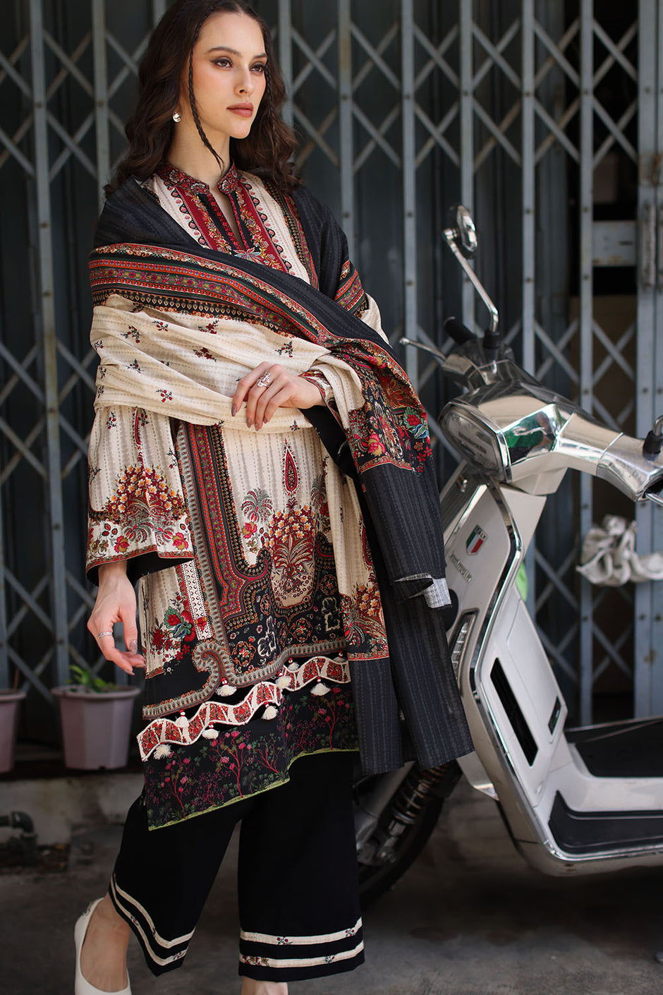 3 Piece Printed Khaddar Suit with Printed Khaddar Dupatta