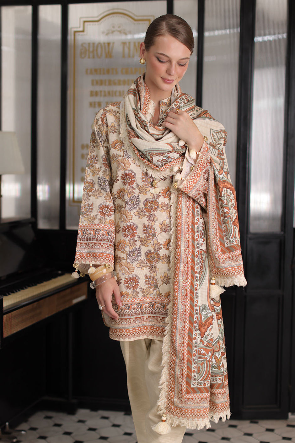 3 Piece Printed Khaddar Suit