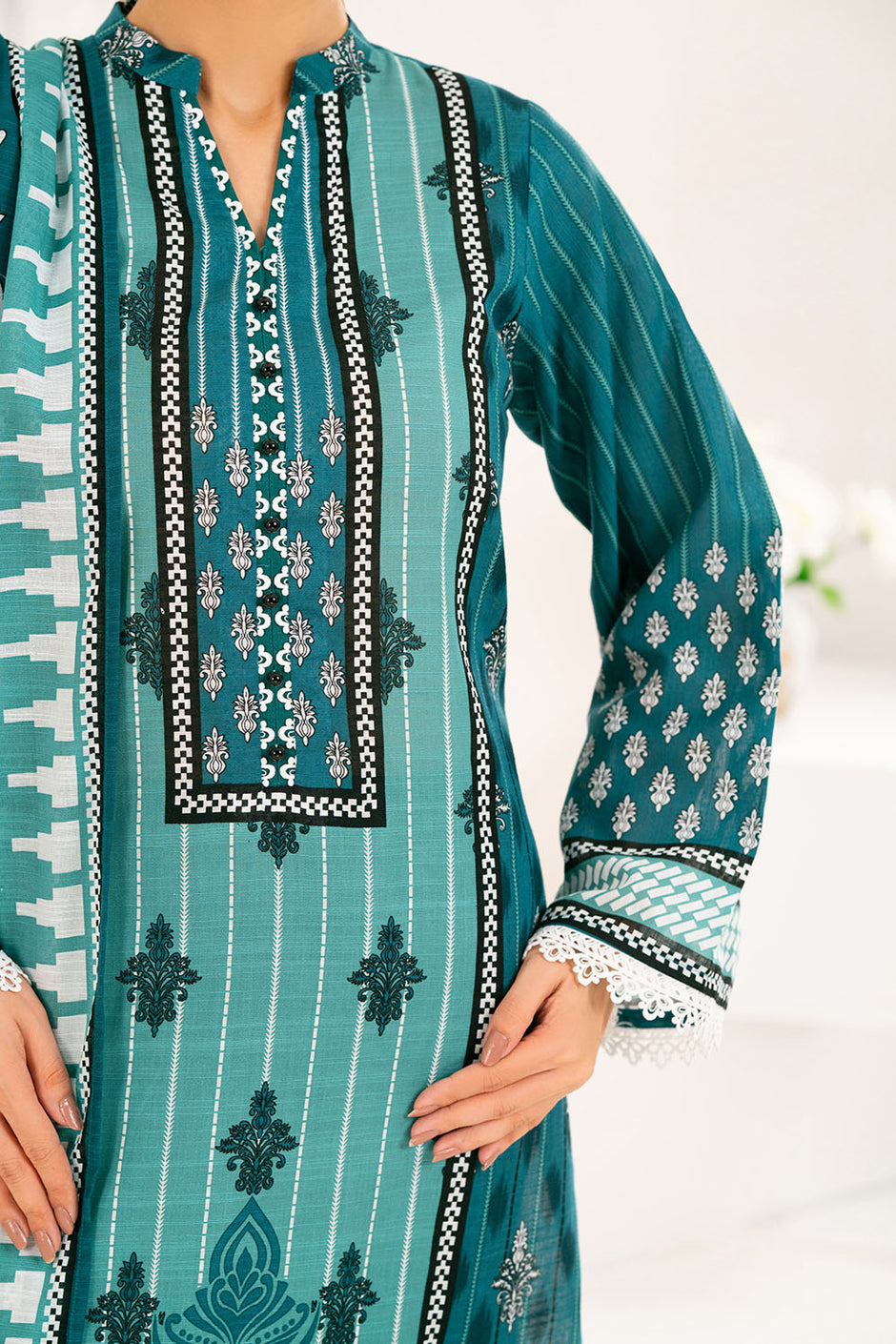 3 Piece Printed Khaddar Suit with Dupatta WNS-52020