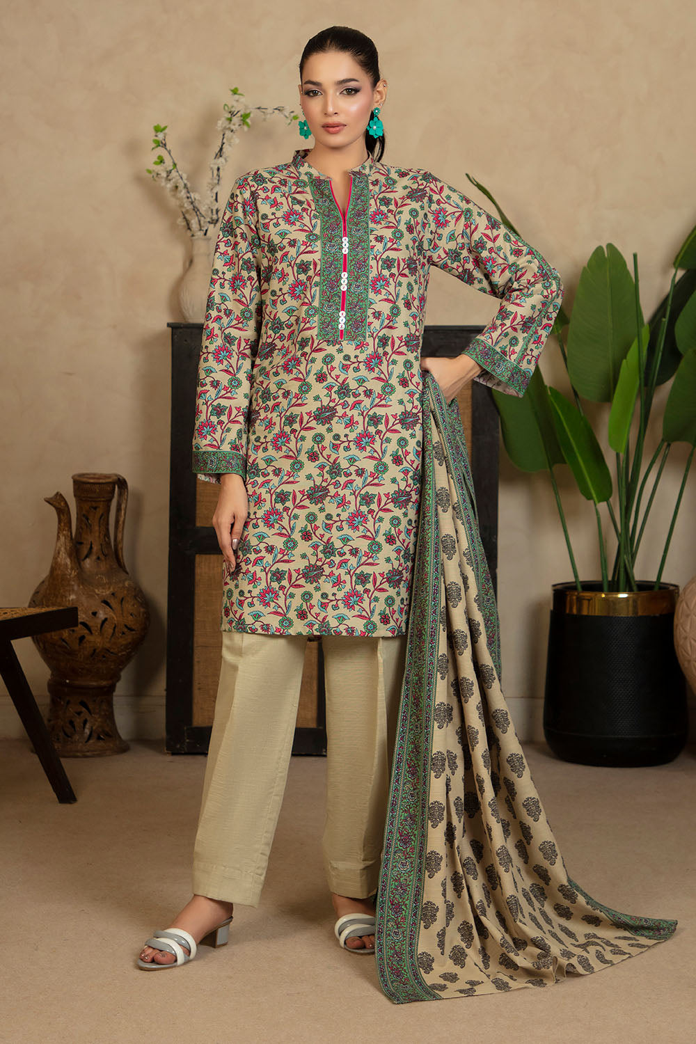 3 Piece Printed Khaddar Suit with Dupatta WNS-52061
