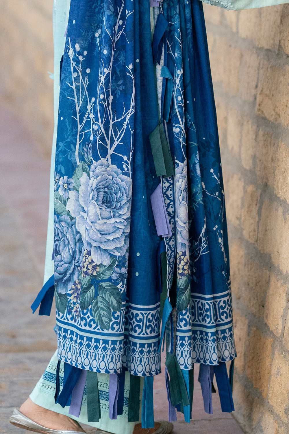 3 Piece Printed Khaddar Suit