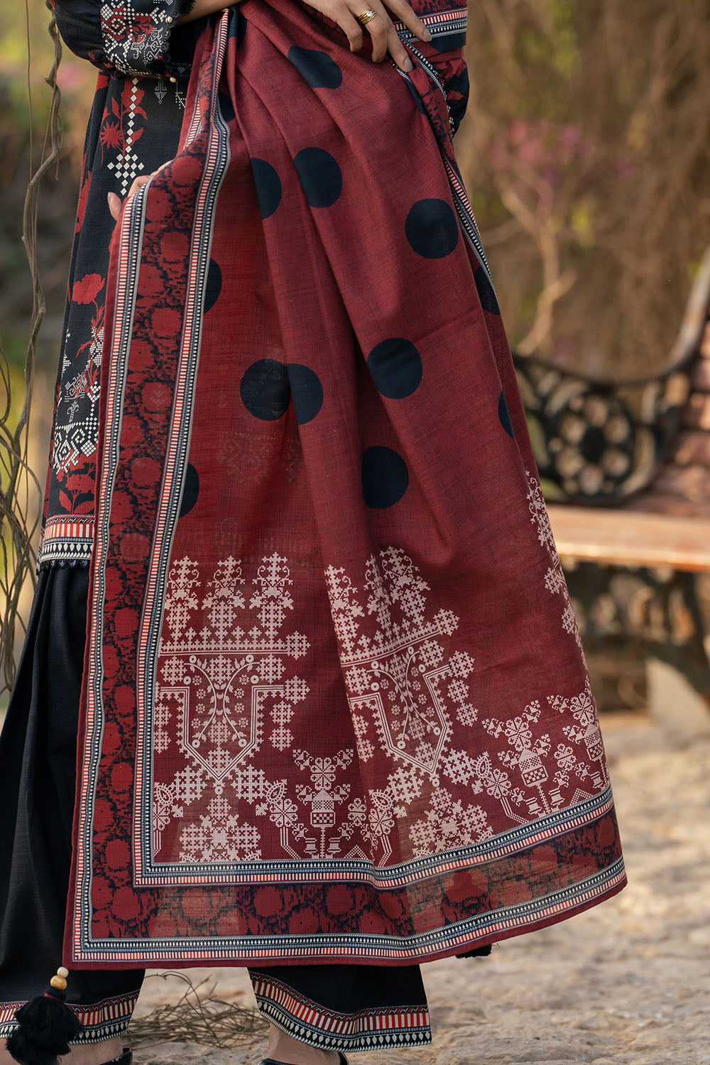 3 Piece Printed Khaddar Suit
