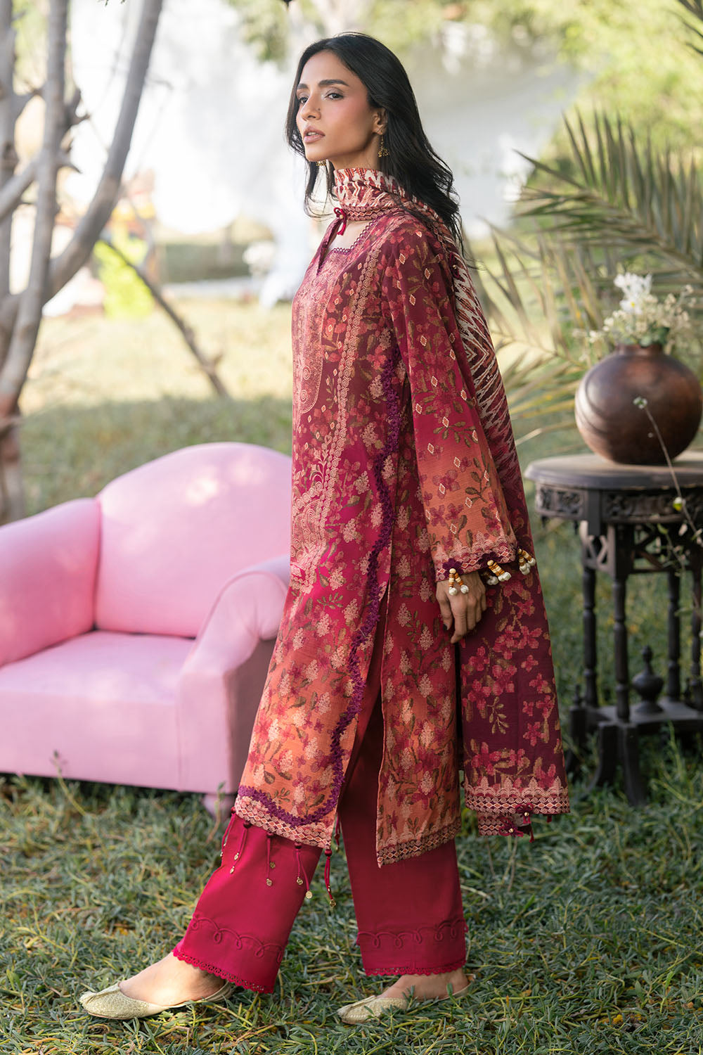 3 Piece Printed Khaddar Suit