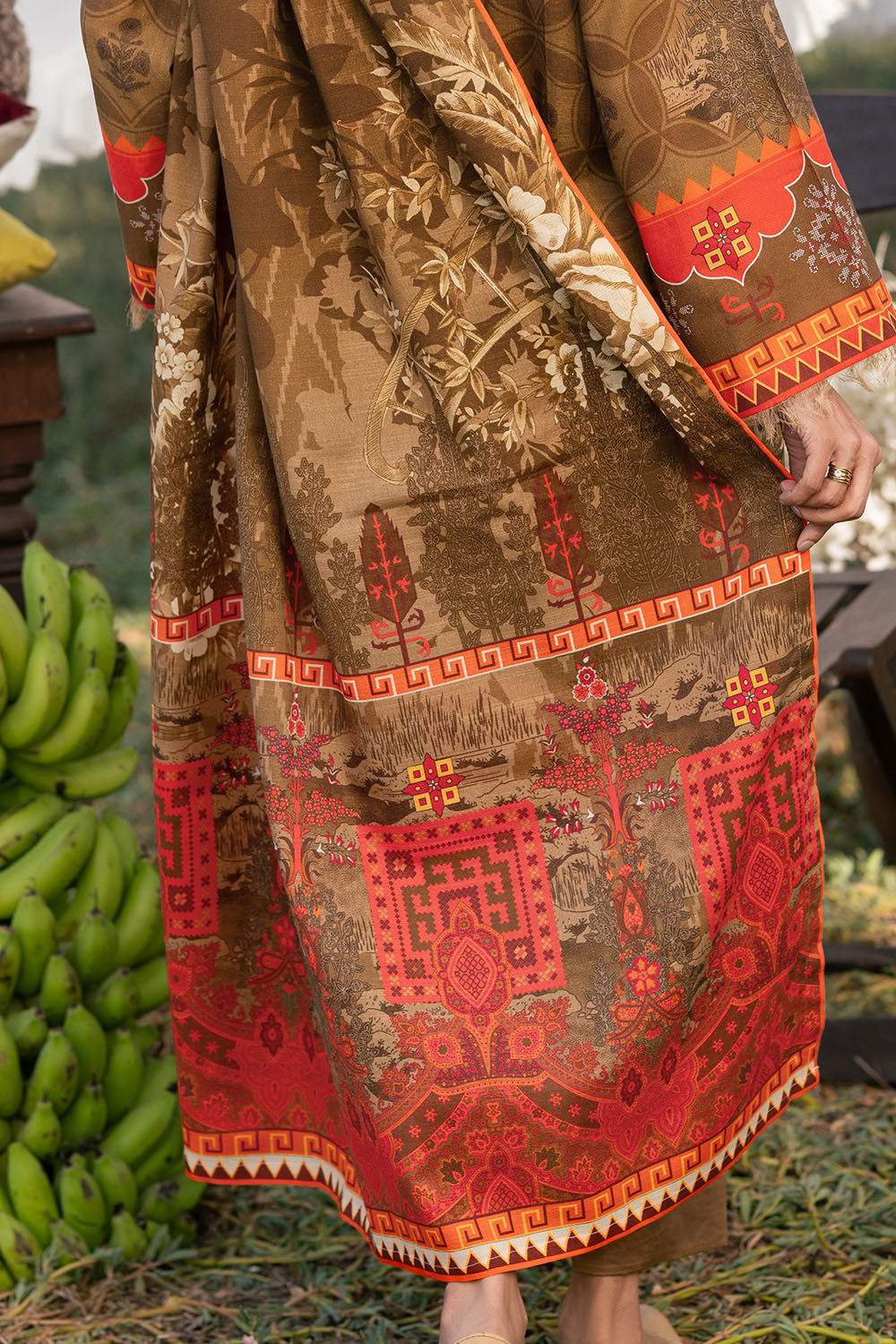 3 Piece Printed Khaddar Suit
