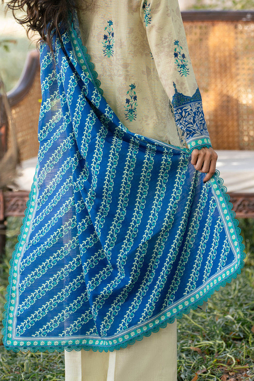 3 Piece Printed Khaddar Suit