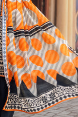 3 Piece Printed Khaddar Suit with Dupatta and Embroidered Trouser K-52100