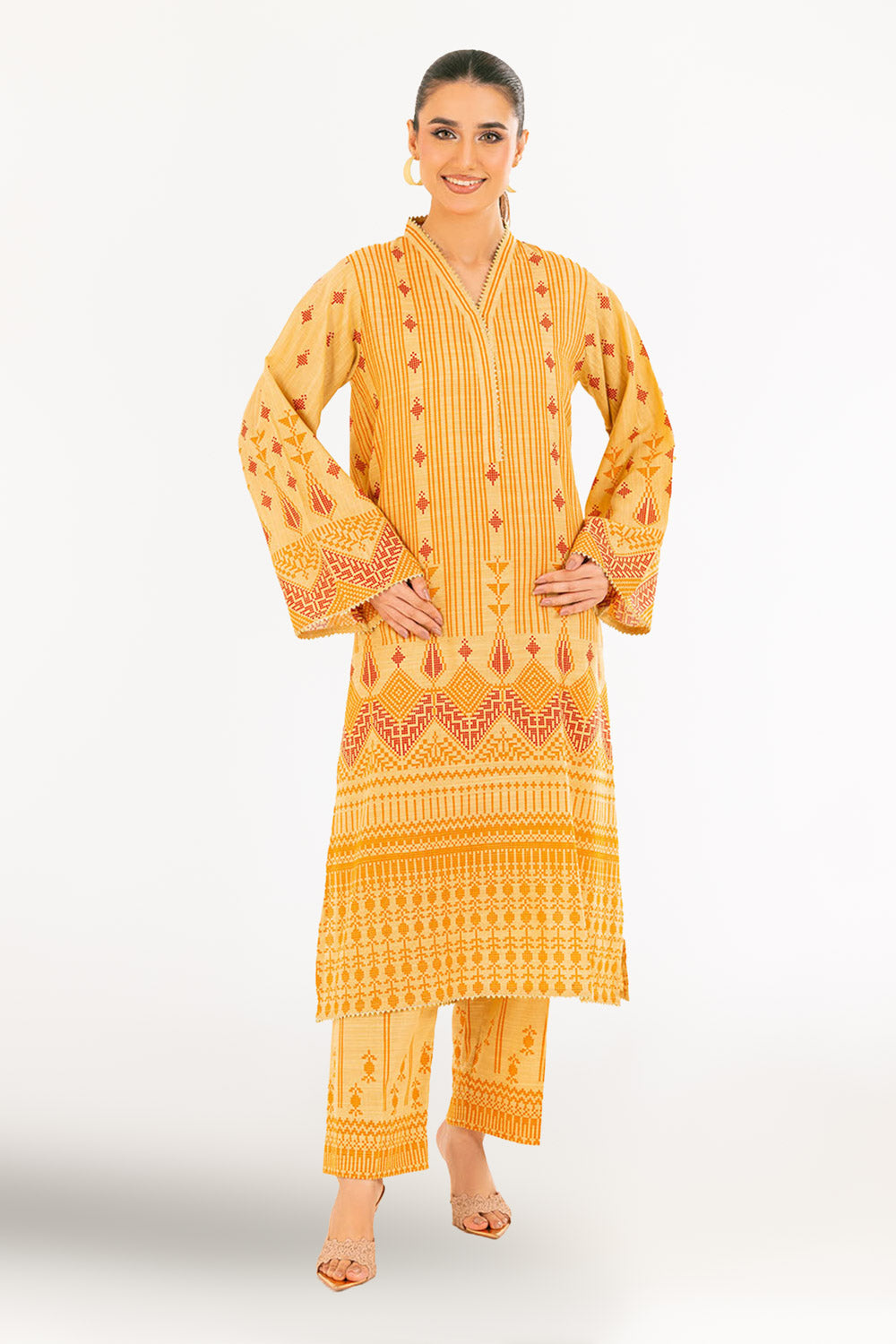 2 Piece Printed Khaddar Suit