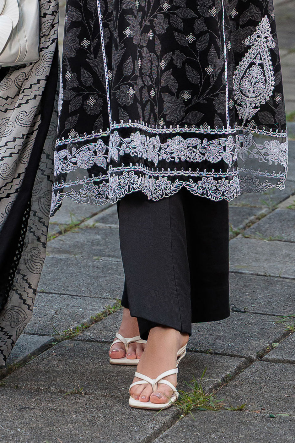 3 Piece Printed Lawn Suit with Embroidered Neckline, Borders and Lace