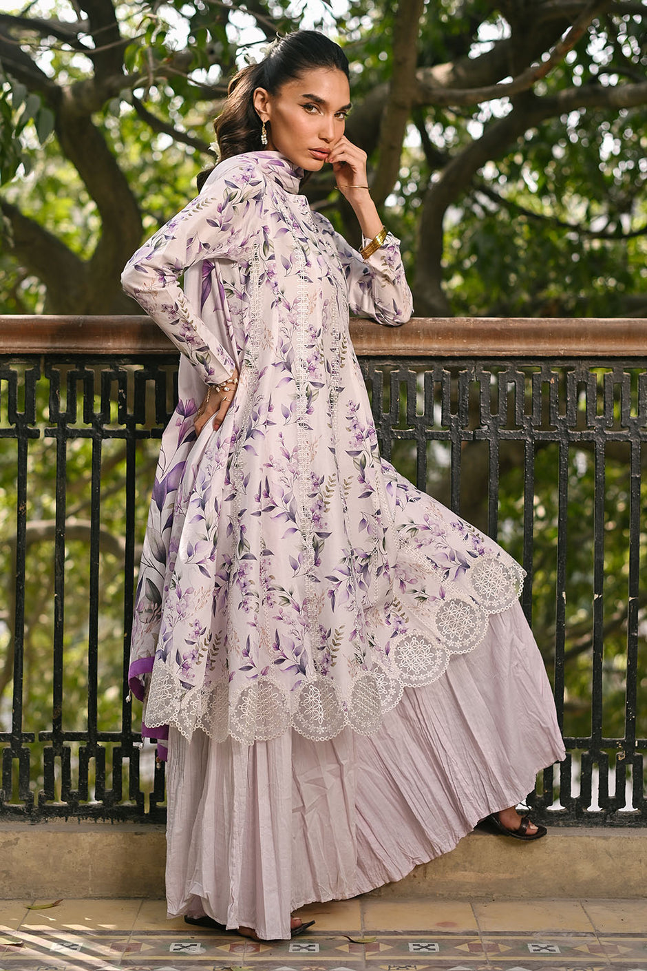 3 Piece Embroidered Printed Lawn Suit with Border