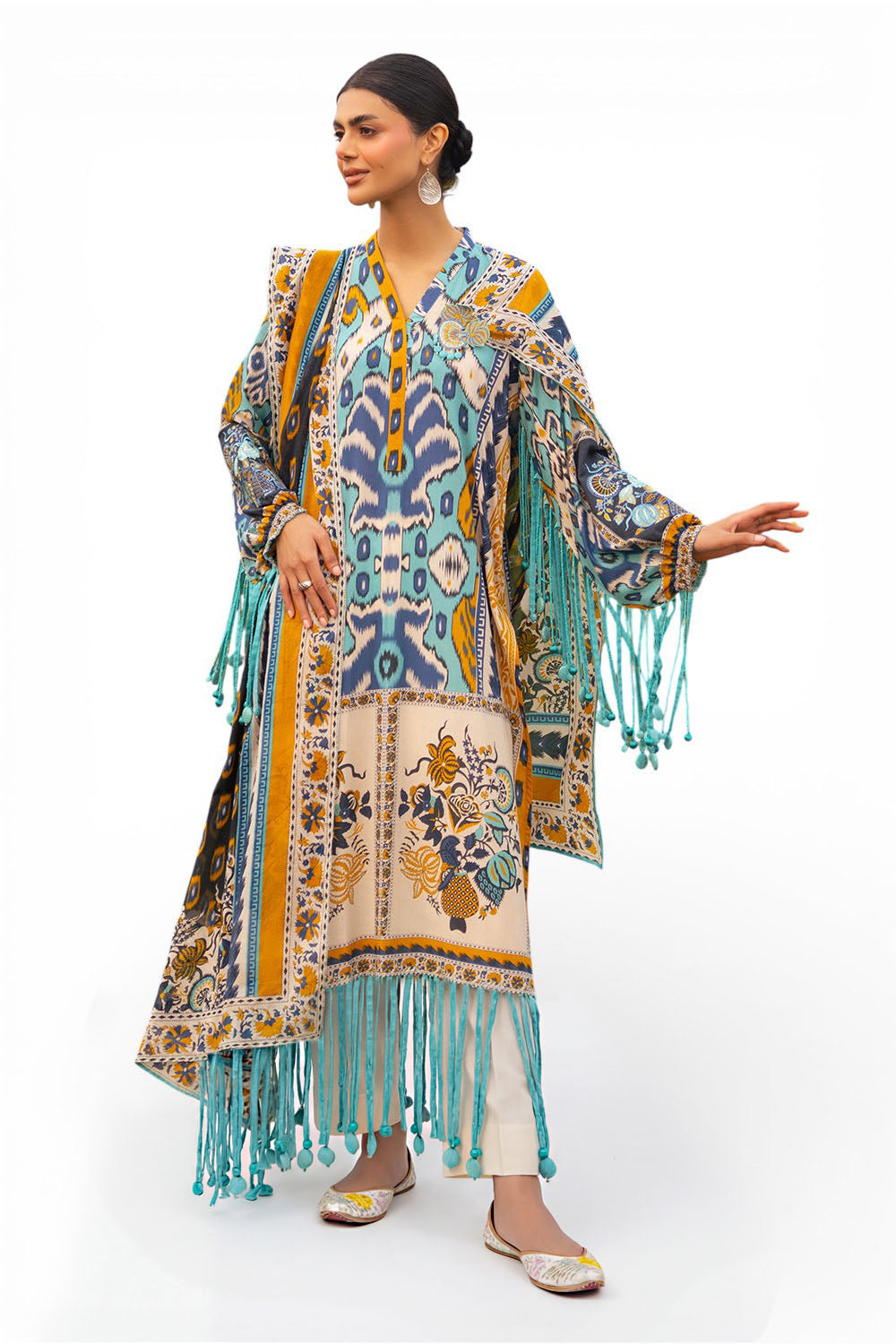 3 Piece Printed Lawn Suit with Embroidered Sleeves CL-62237