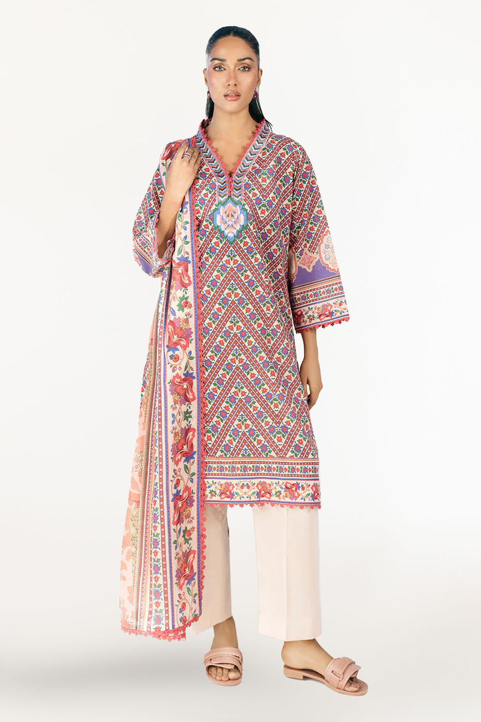 3 Piece Printed Lawn Suit with Embroidered Organza Neckline CL-62257