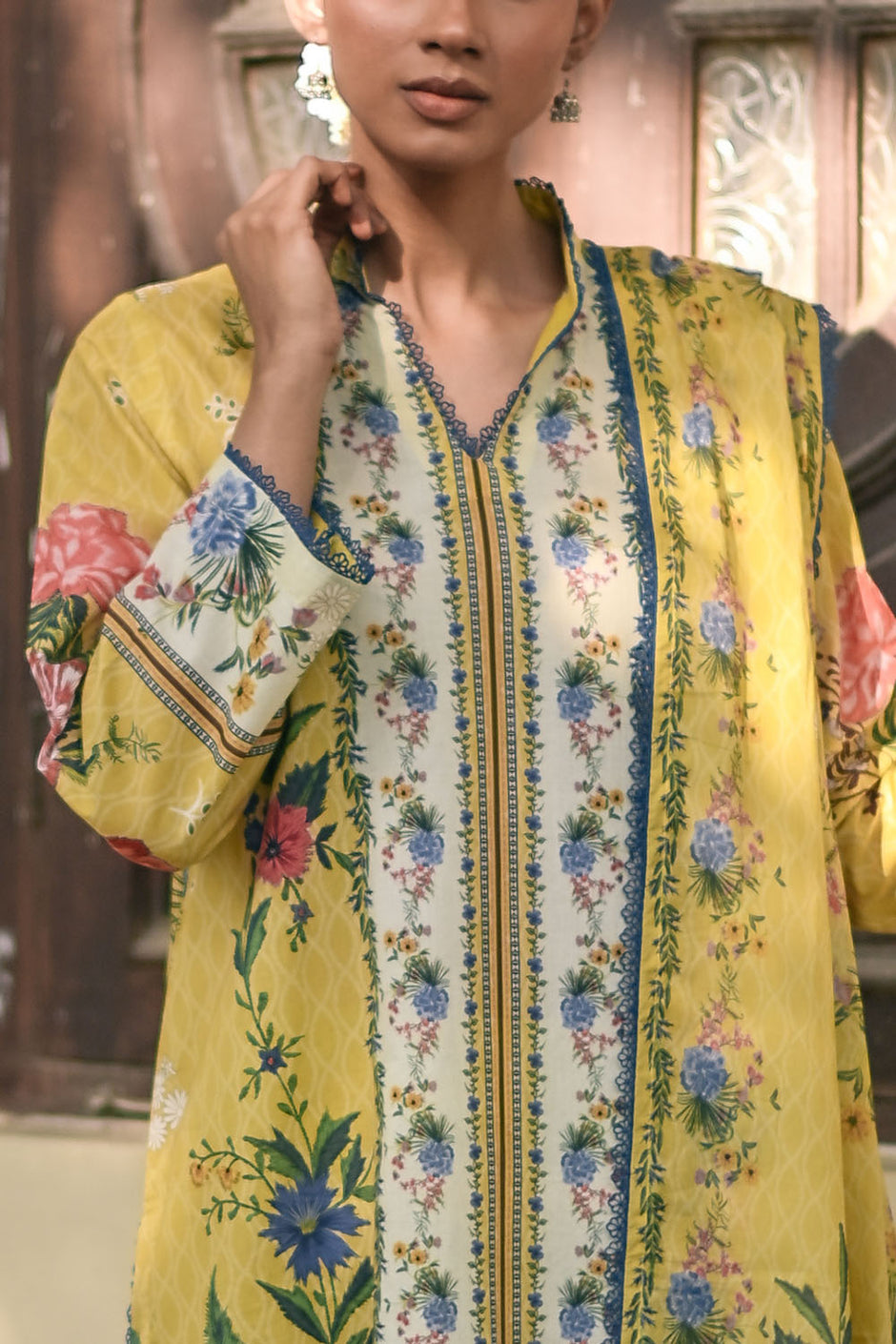 3 Piece Printed Lawn Suit with Embroidered Lace and Bunches