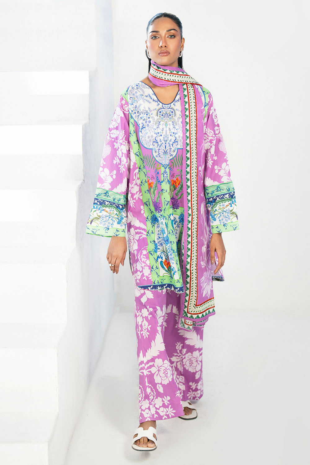 3 Piece Printed Lawn Suit with Embroidered Organza Lace CL-62228