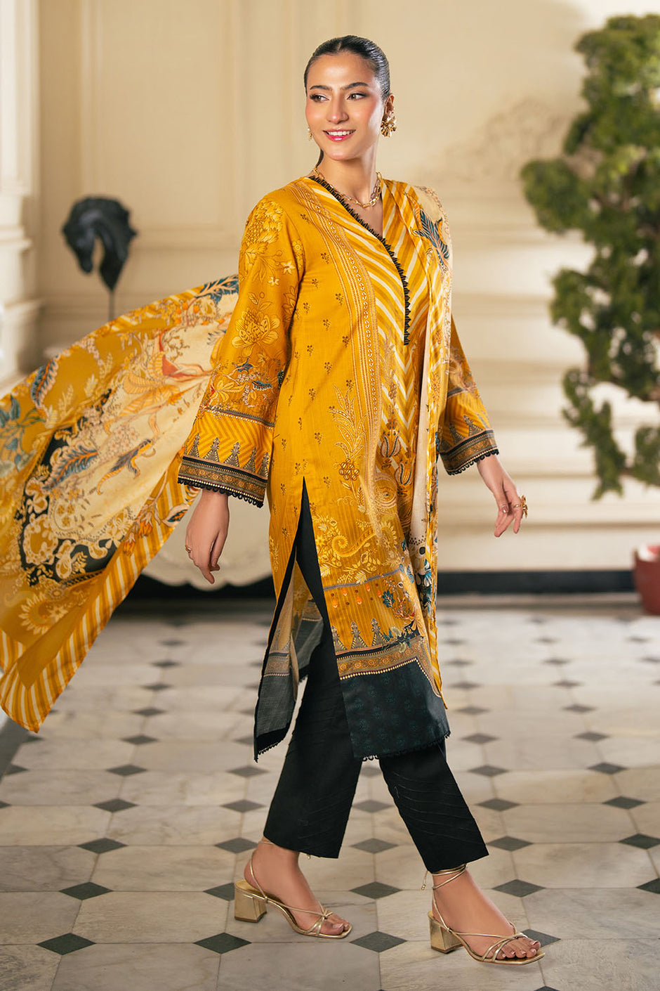 3 Piece Printed Cross Hatch Suit with Lawn Dupatta