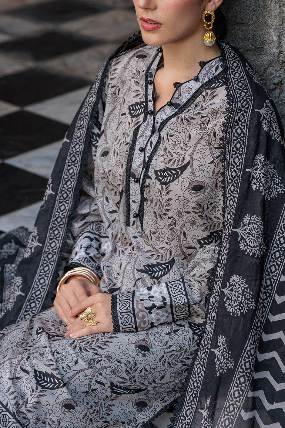3 Piece Printed Lawn Suit
