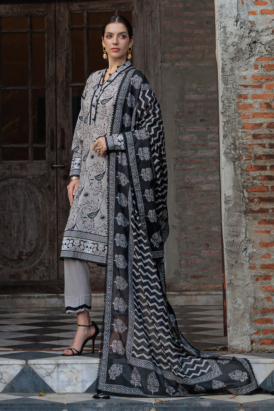 3 Piece Printed Lawn Suit