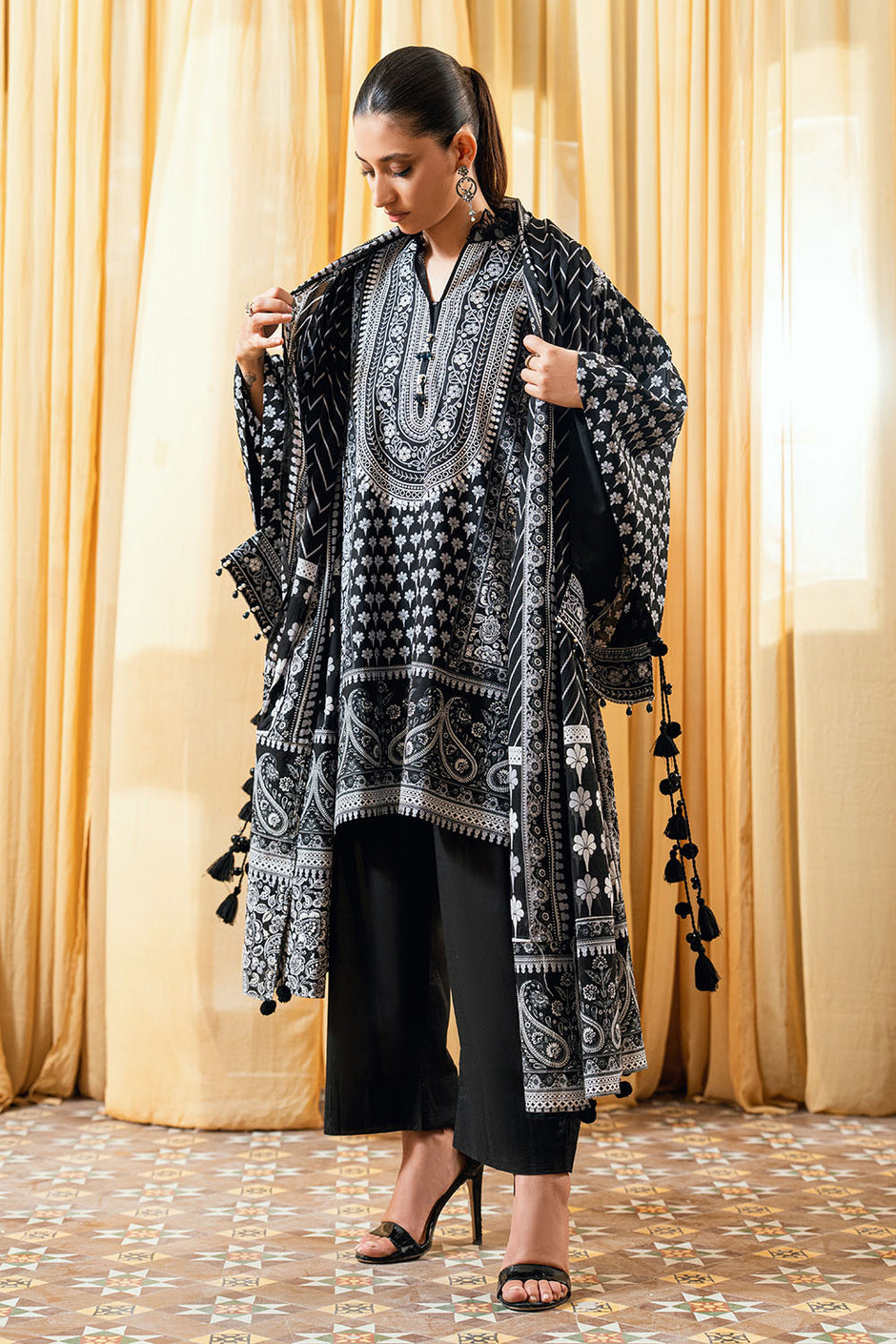 3 Piece Printed Lawn Suit