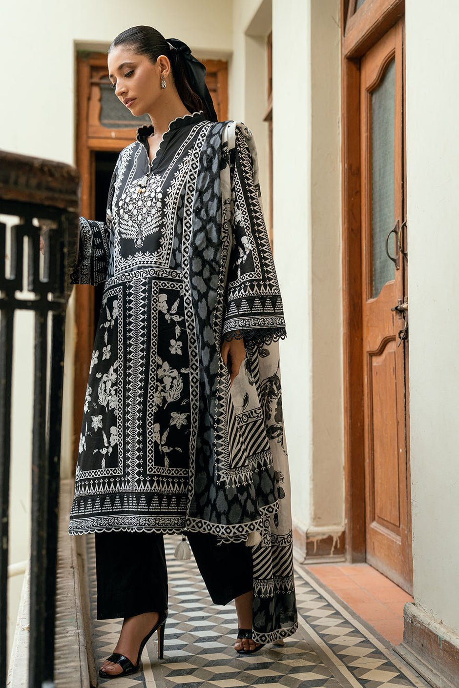 3 Piece Printed Lawn Suit