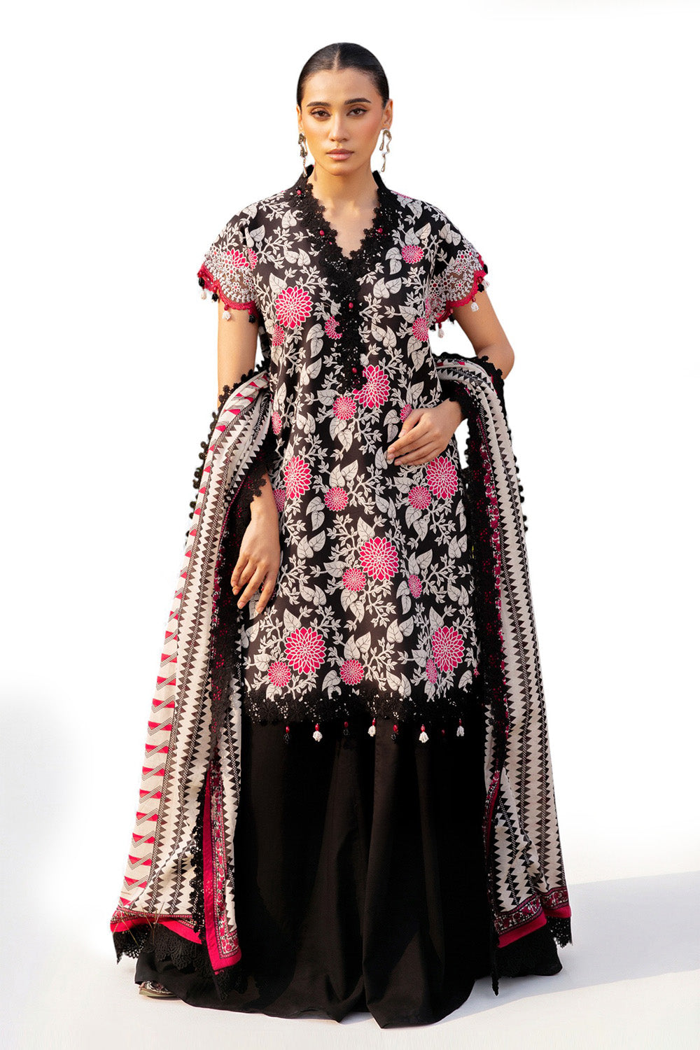 3 Piece Printed Lawn Suit with Embroidered Border CL-52608