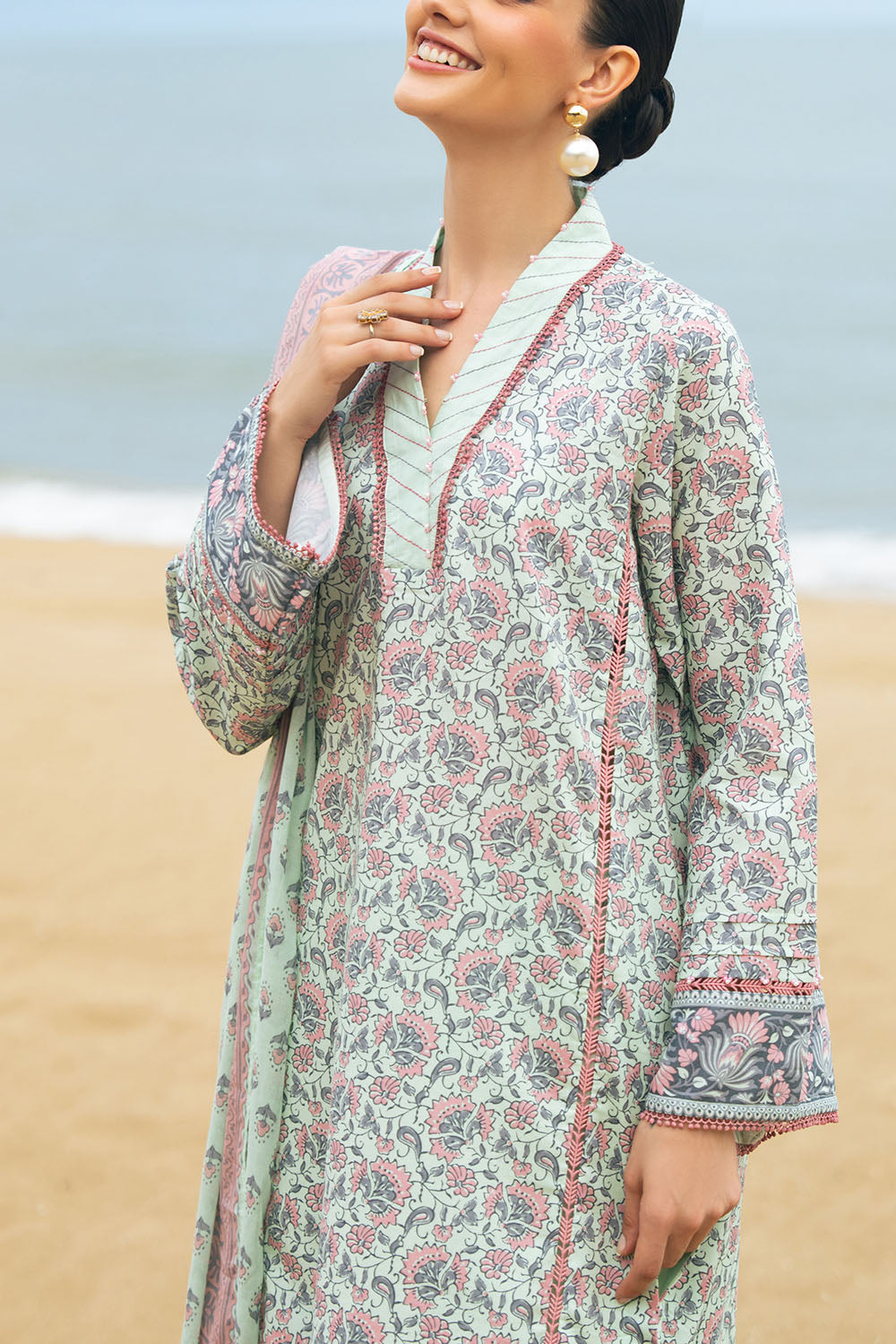 3 Piece Printed Lawn Suit with Dupatta CL-52706 A