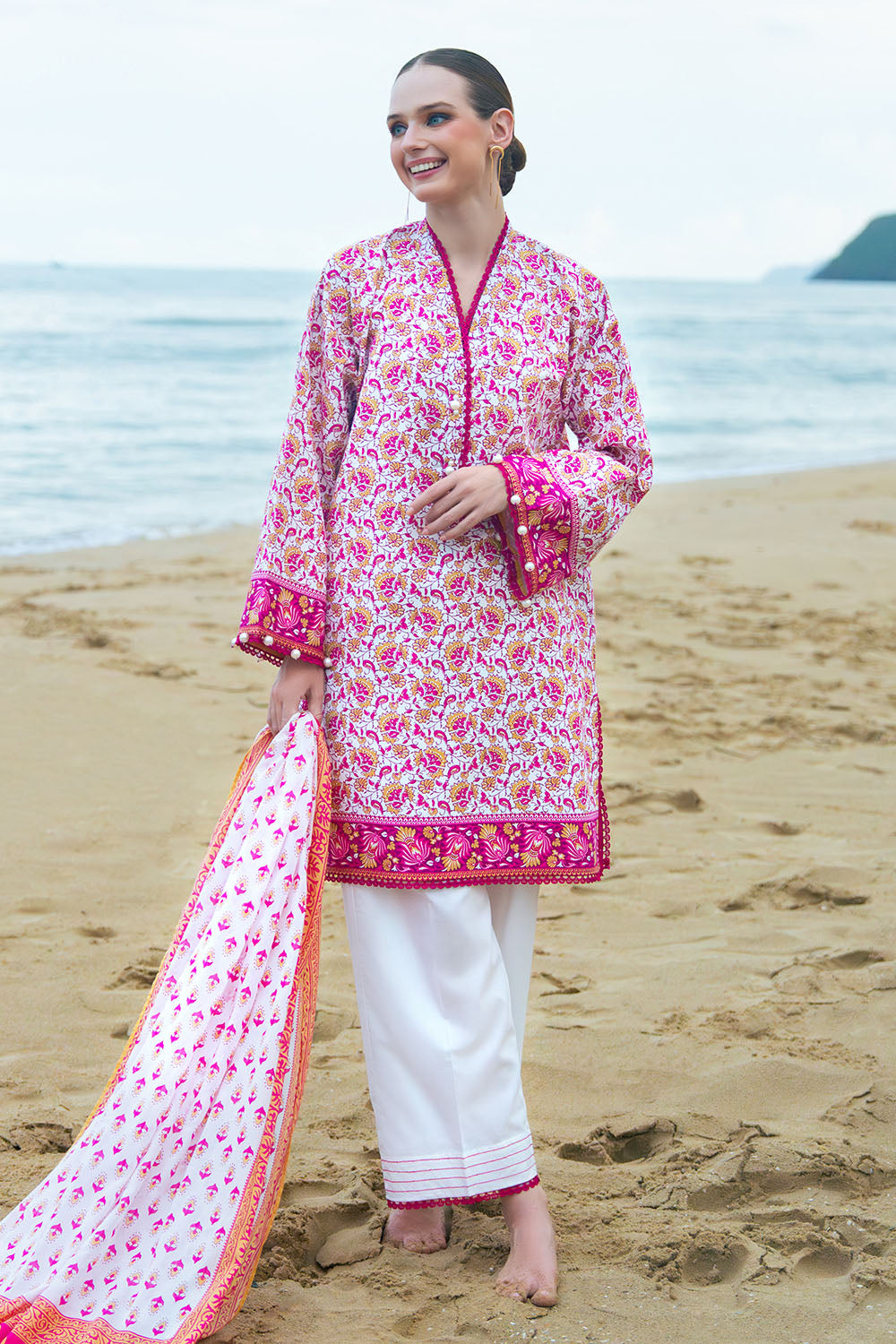 3 Piece Printed Lawn Suit with Dupatta CL-52706 B