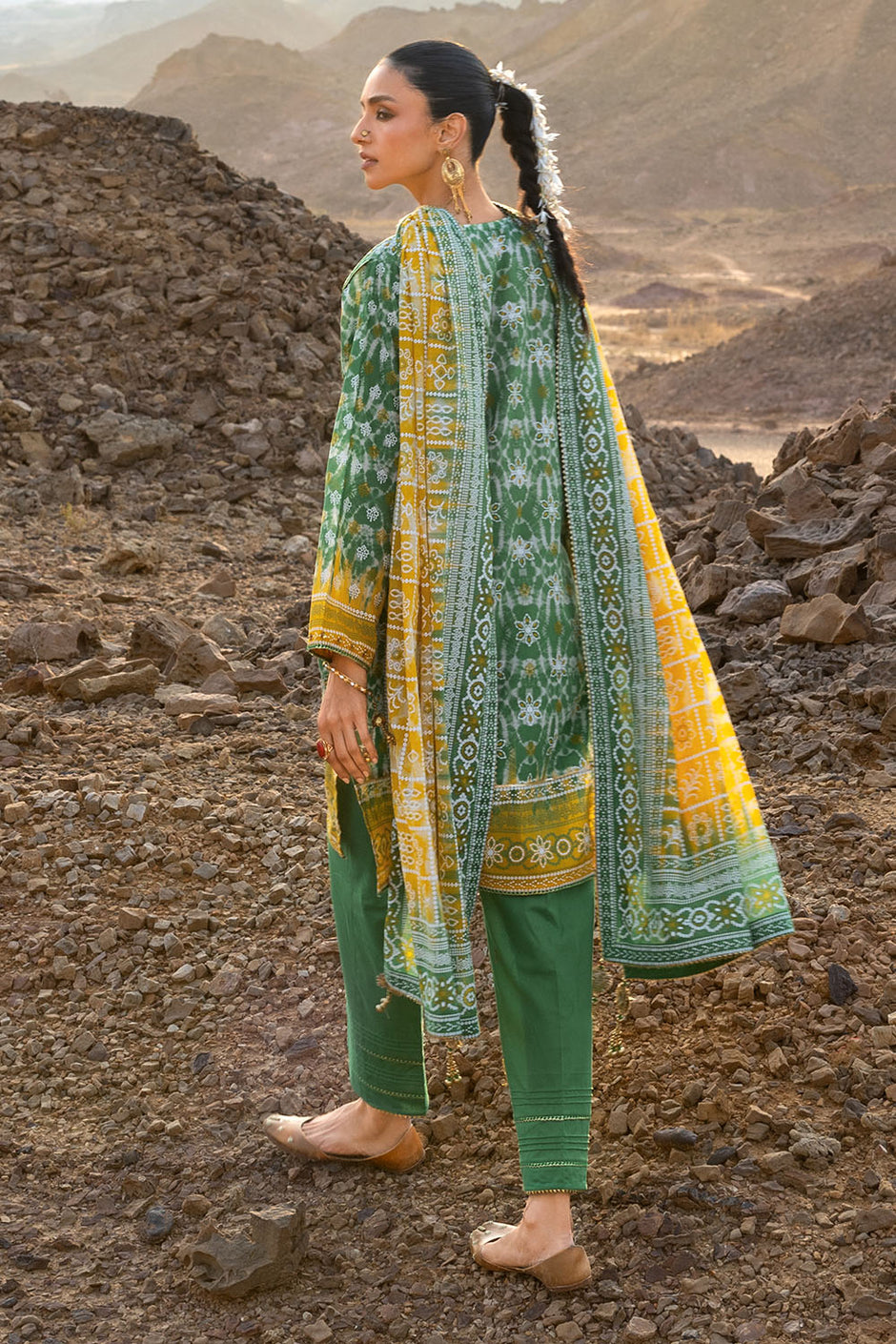 3 Piece Lacquer Printed Lawn Suit with Lacquer Printed Lawn Dupatta and Dyed Trouser