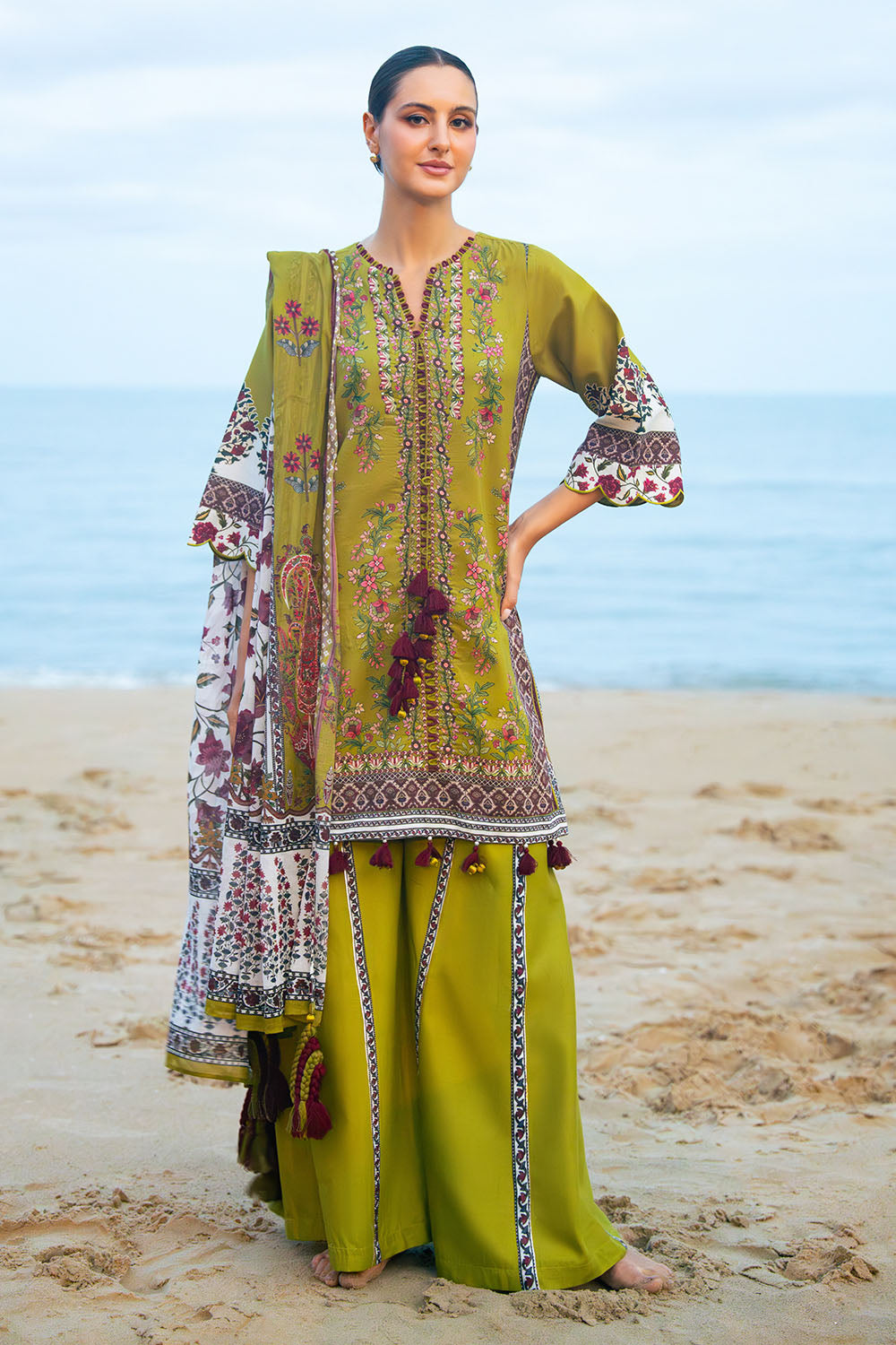 3 Piece Printed Lawn Suit with Dupatta CL-62069 A