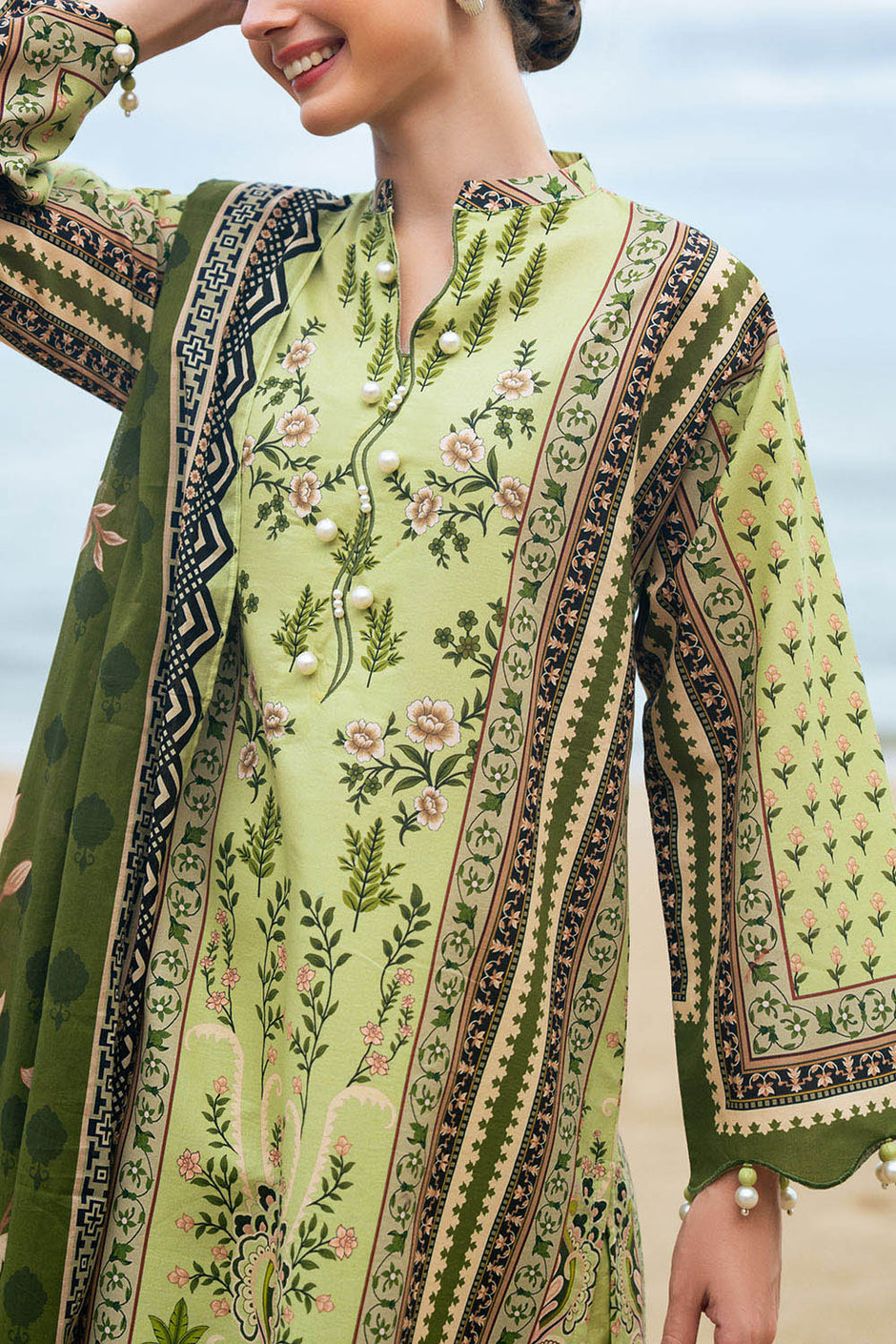 3 Piece Printed Lawn Suit CL-62072 B