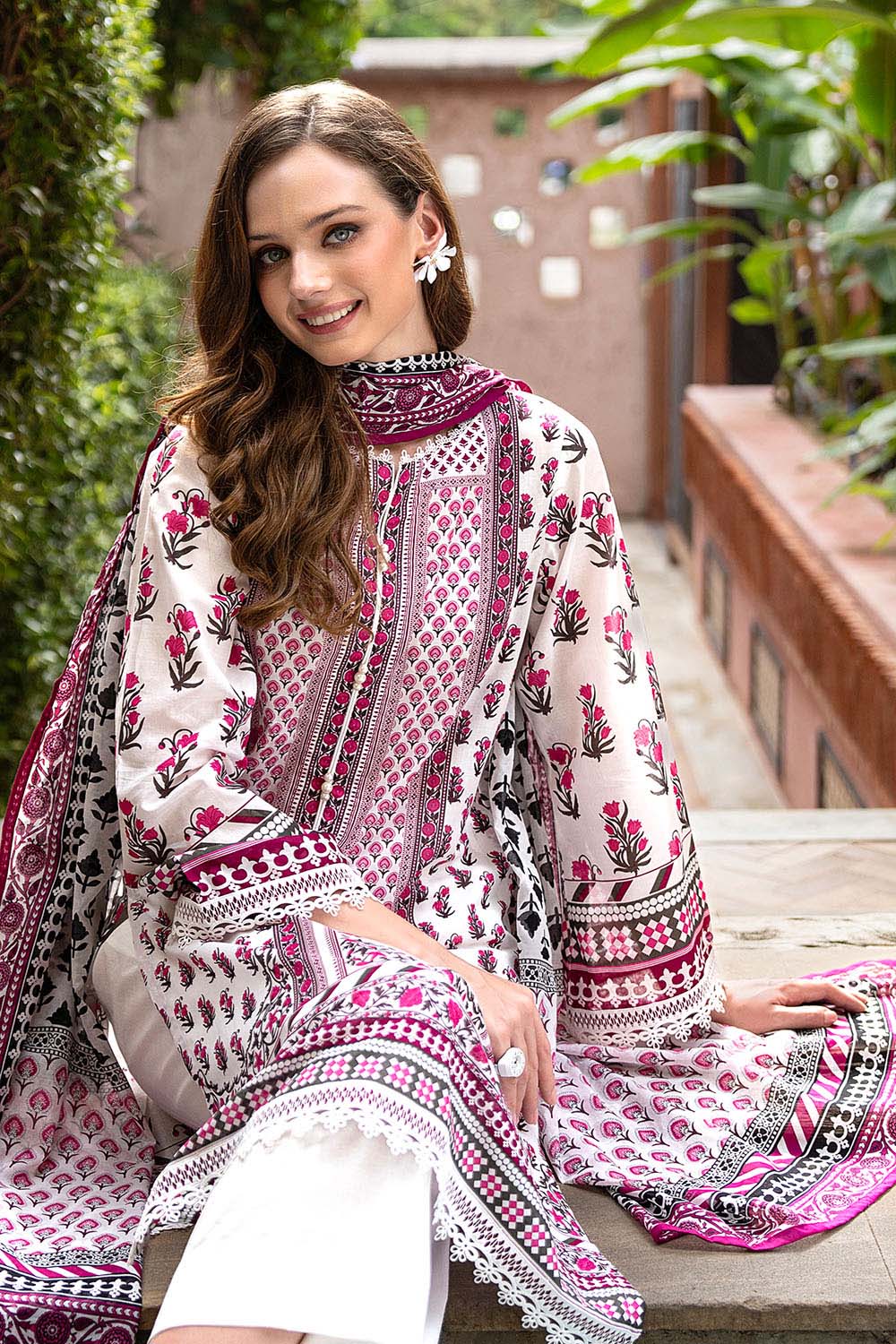 3 Piece Printed Lawn Suit with Dupatta CL-62075 A