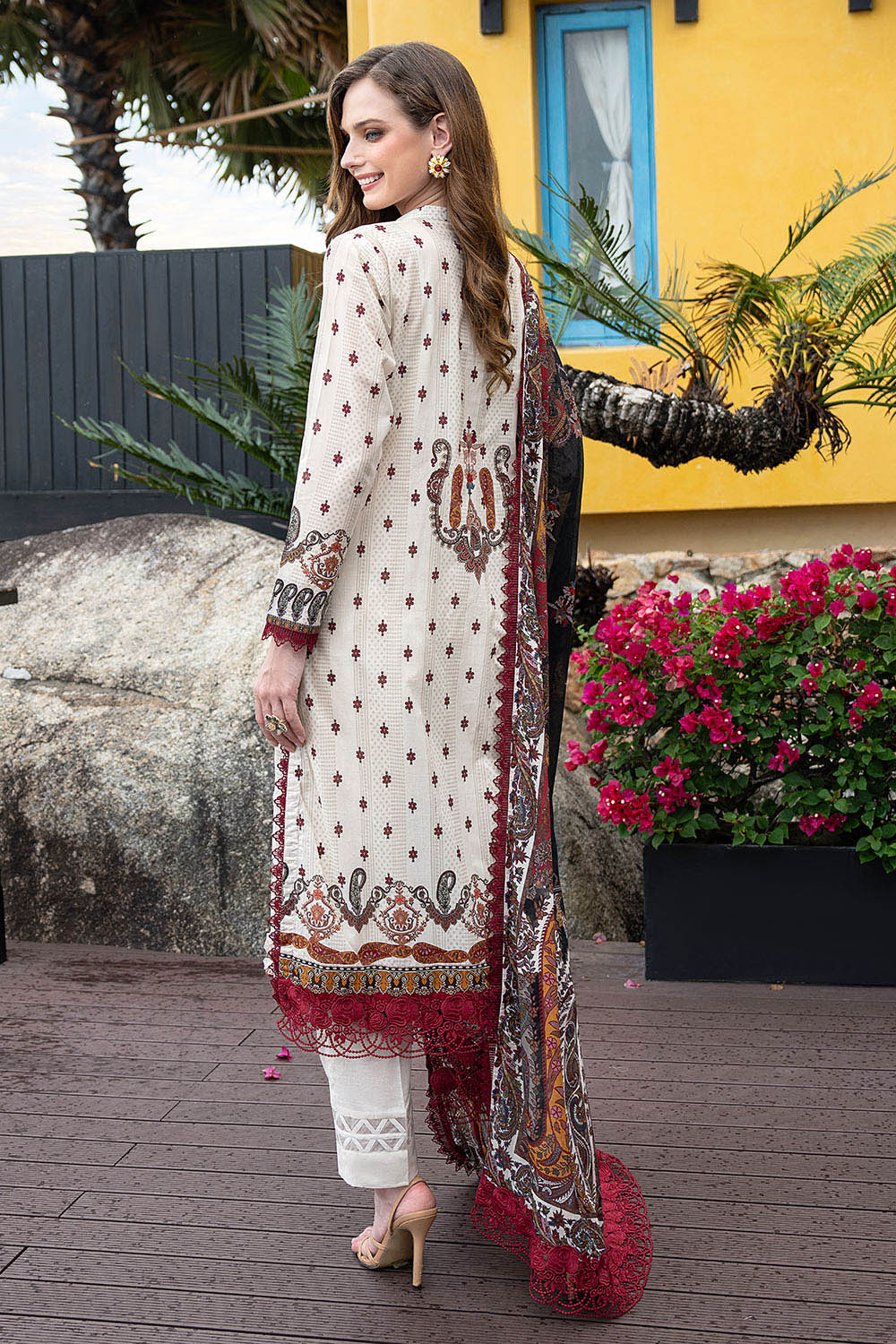 3 Piece Printed Lawn Suit