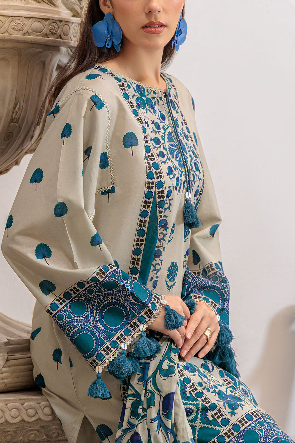 3 Piece Printed Lawn Suit and Dyed Trouser  CL-62135 A