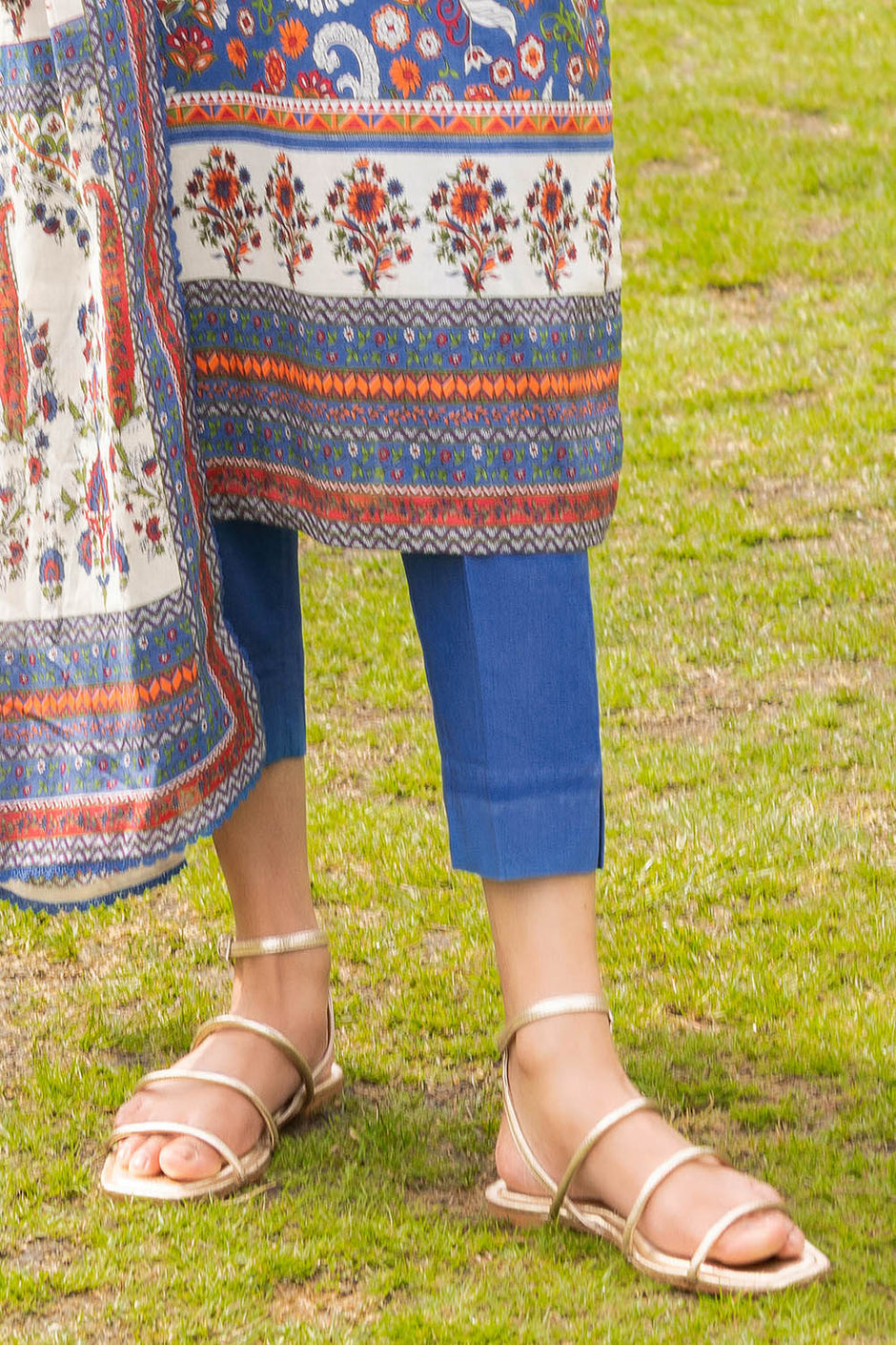 3 Piece Printed Lawn Suit