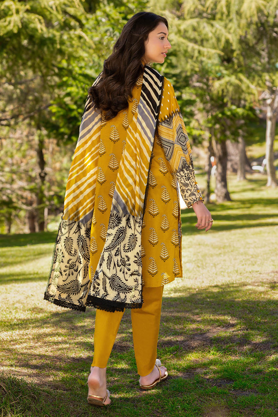 3 Piece Printed Lawn Suit