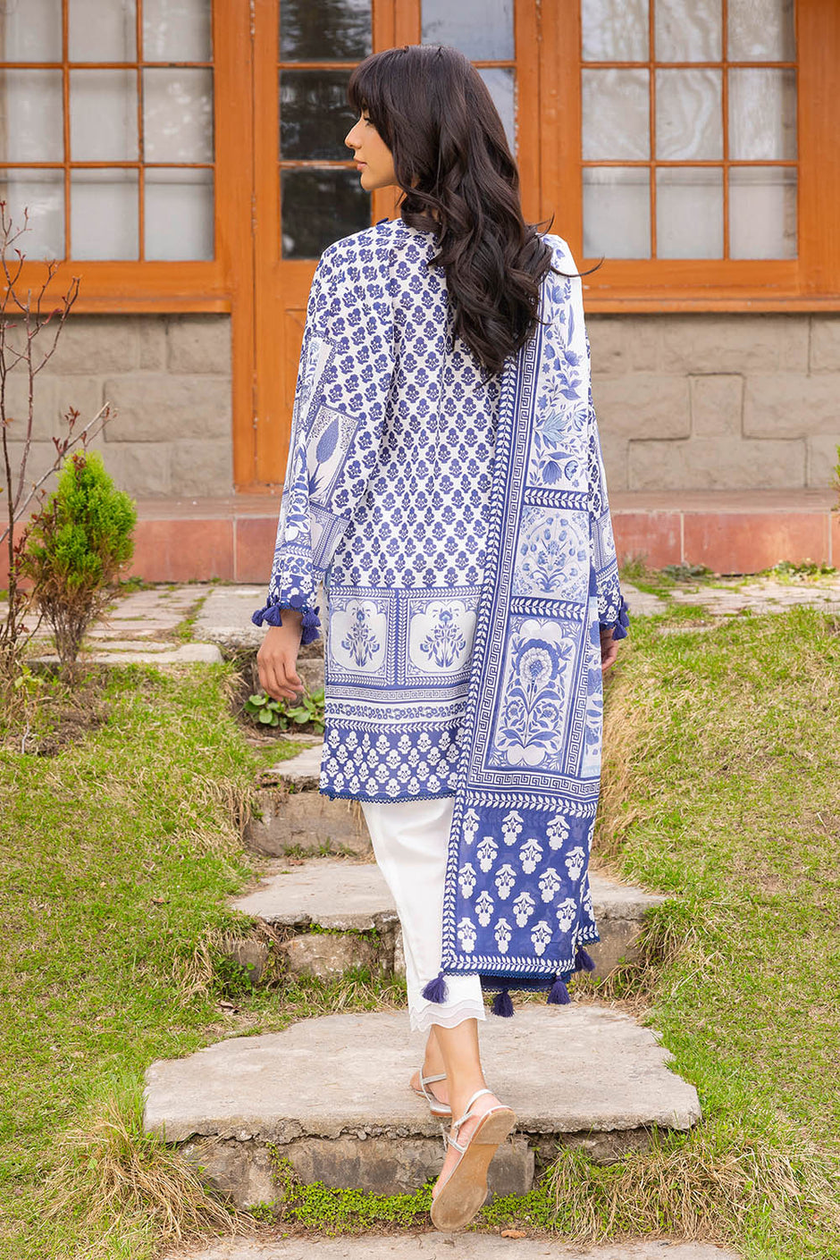 3 Piece Printed Lawn Suit