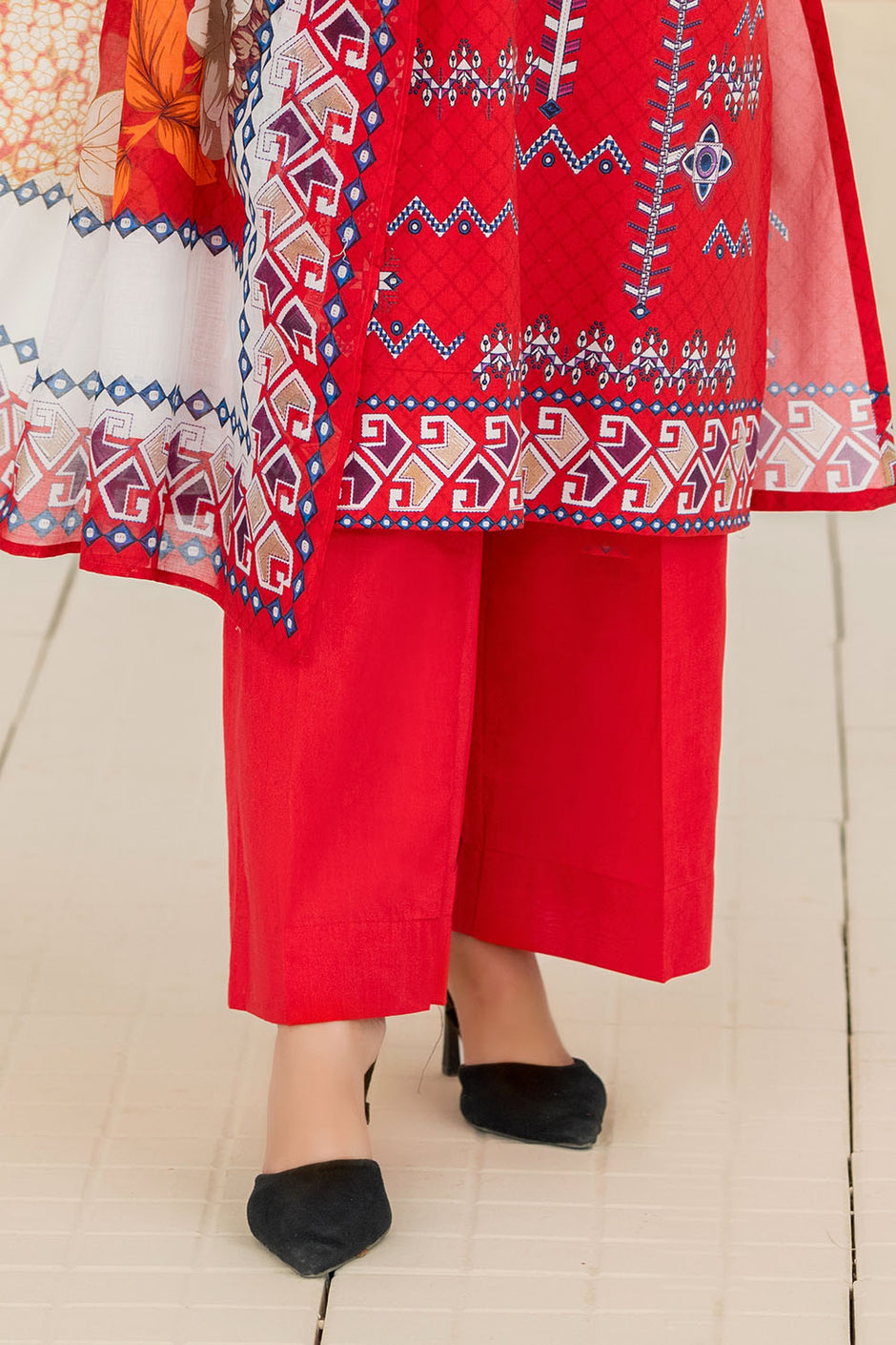 3 Piece Printed Lawn Suit