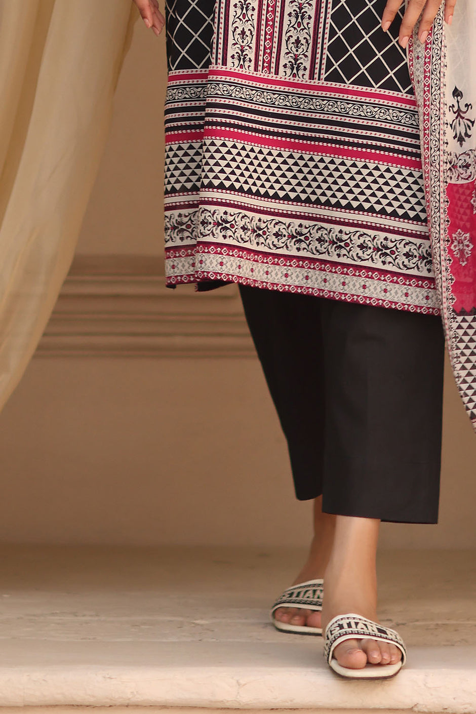3 Piece Printed Lawn Suit