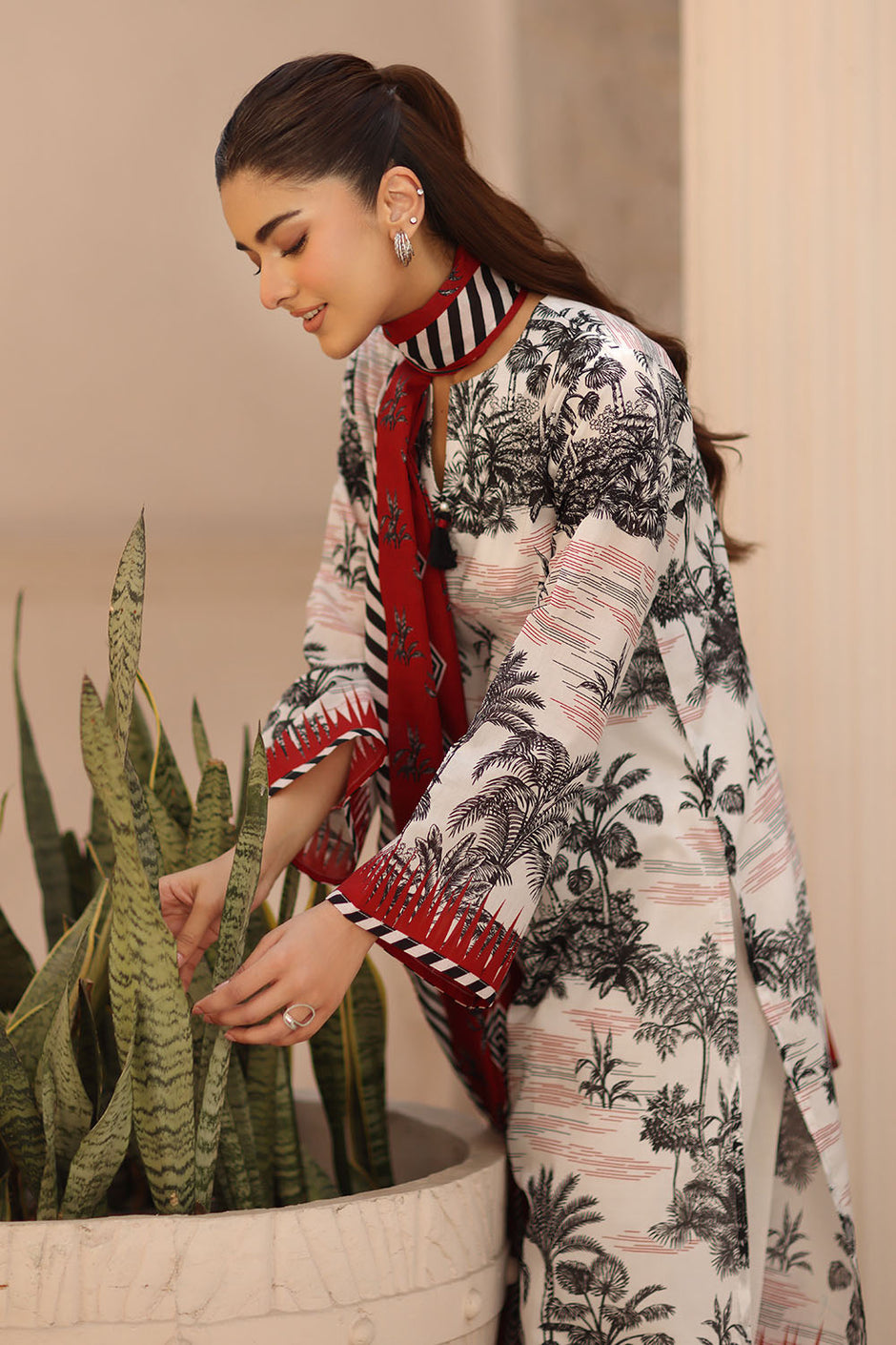 3 Piece Printed Lawn Suit