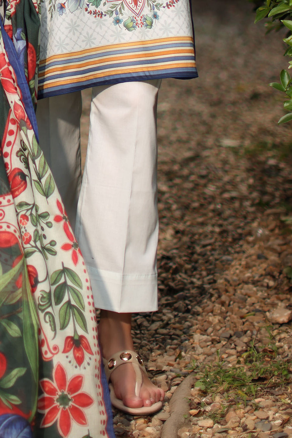 3 Piece Printed Lawn Suit with Dupatta