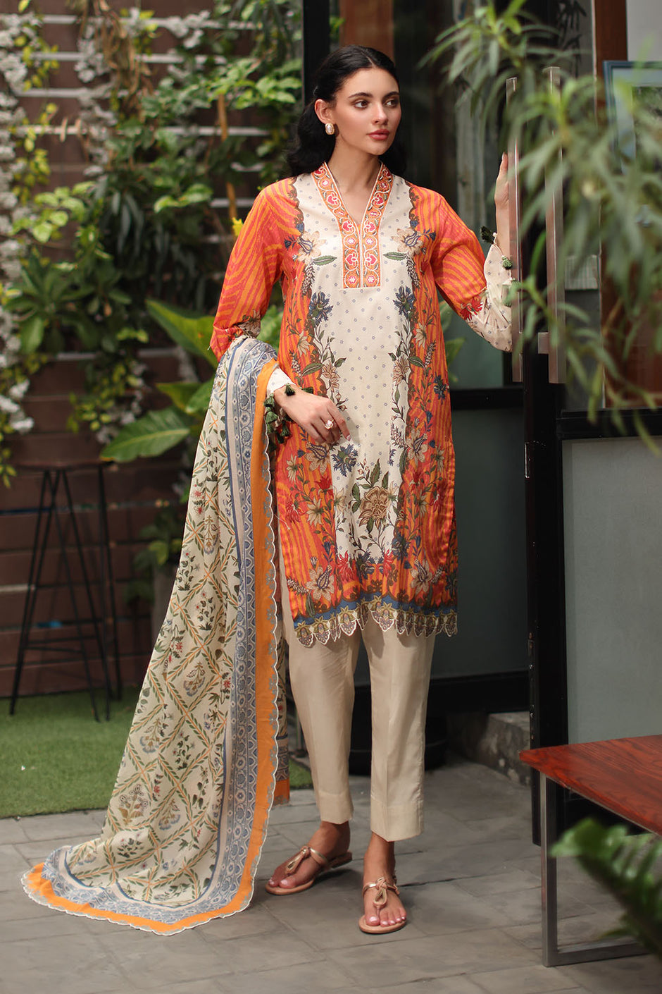 3 Piece Printed Lawn Suit with Printed Lawn Dupatta and Lace