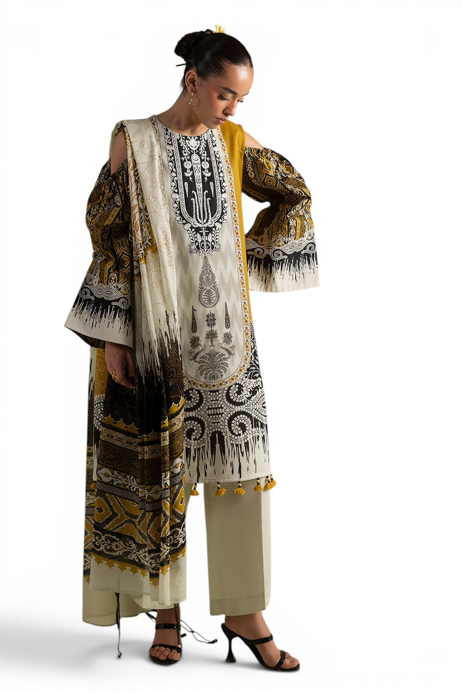 3 Piece Printed Lawn Suit with Embroidered Neckline