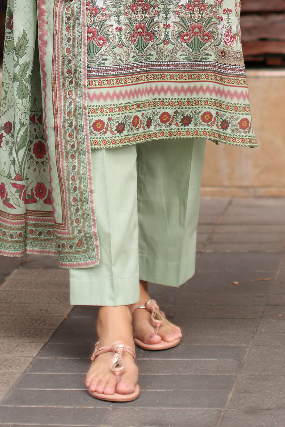 3 Piece Embroidered Lawn Suit with Printed Lawn Dupatta