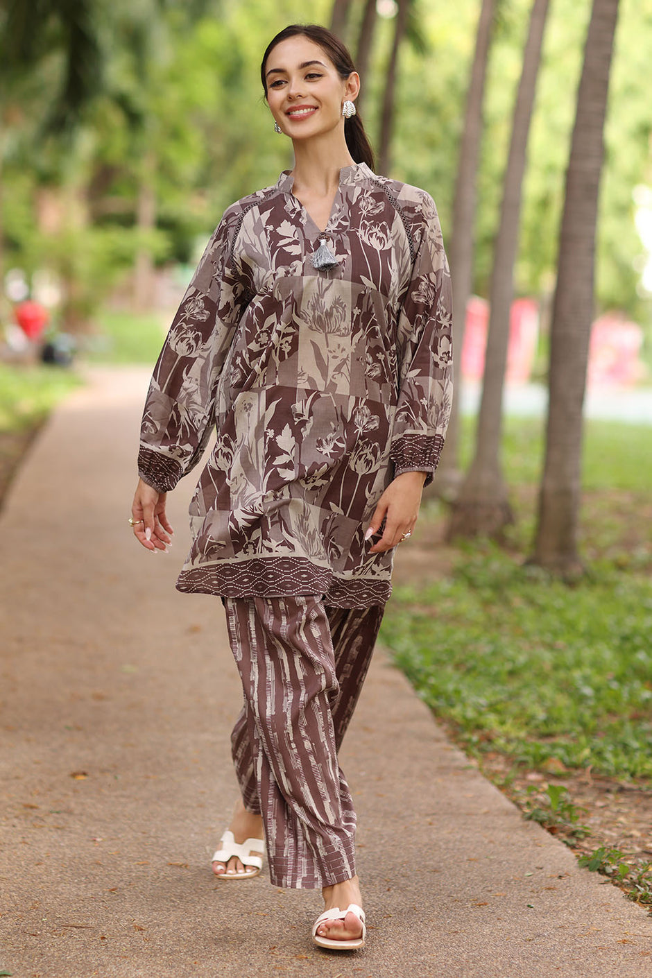 2 Piece Printed Lawn Suit with Printed Trouser