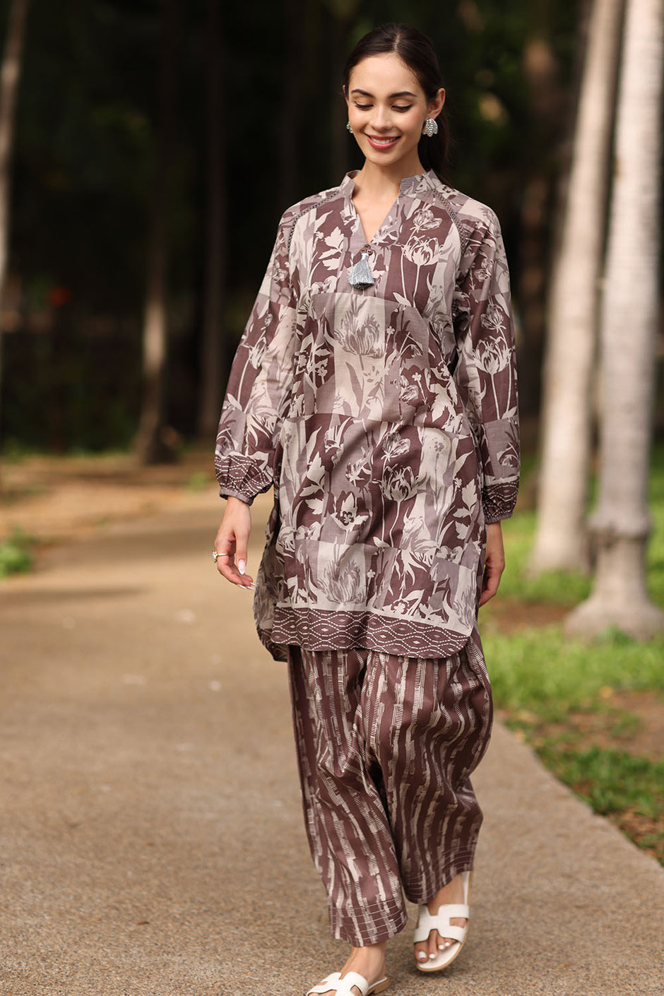 2 Piece Printed Lawn Suit with Printed Trouser