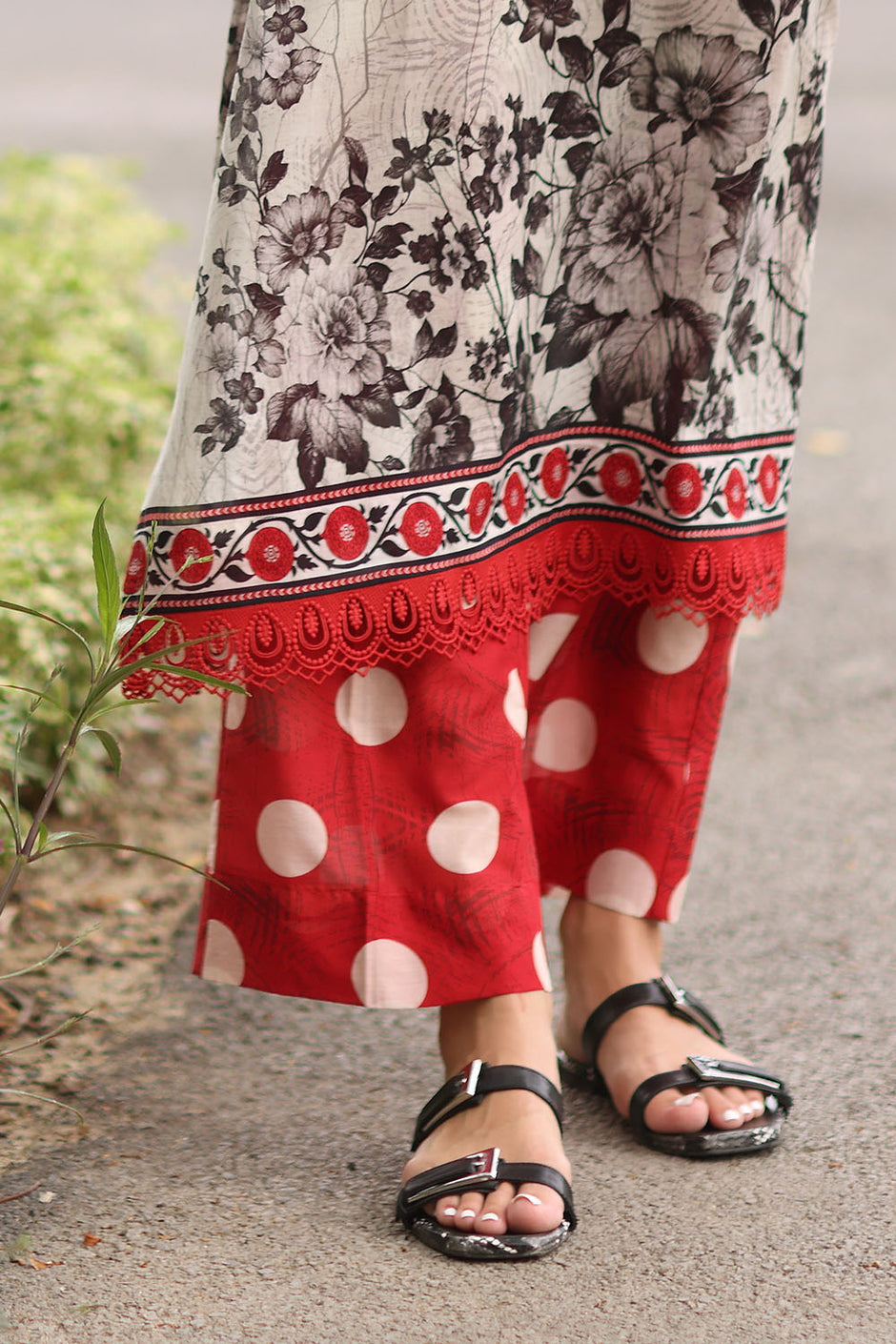 2 Piece Printed Lawn Suit with Printed Trouser